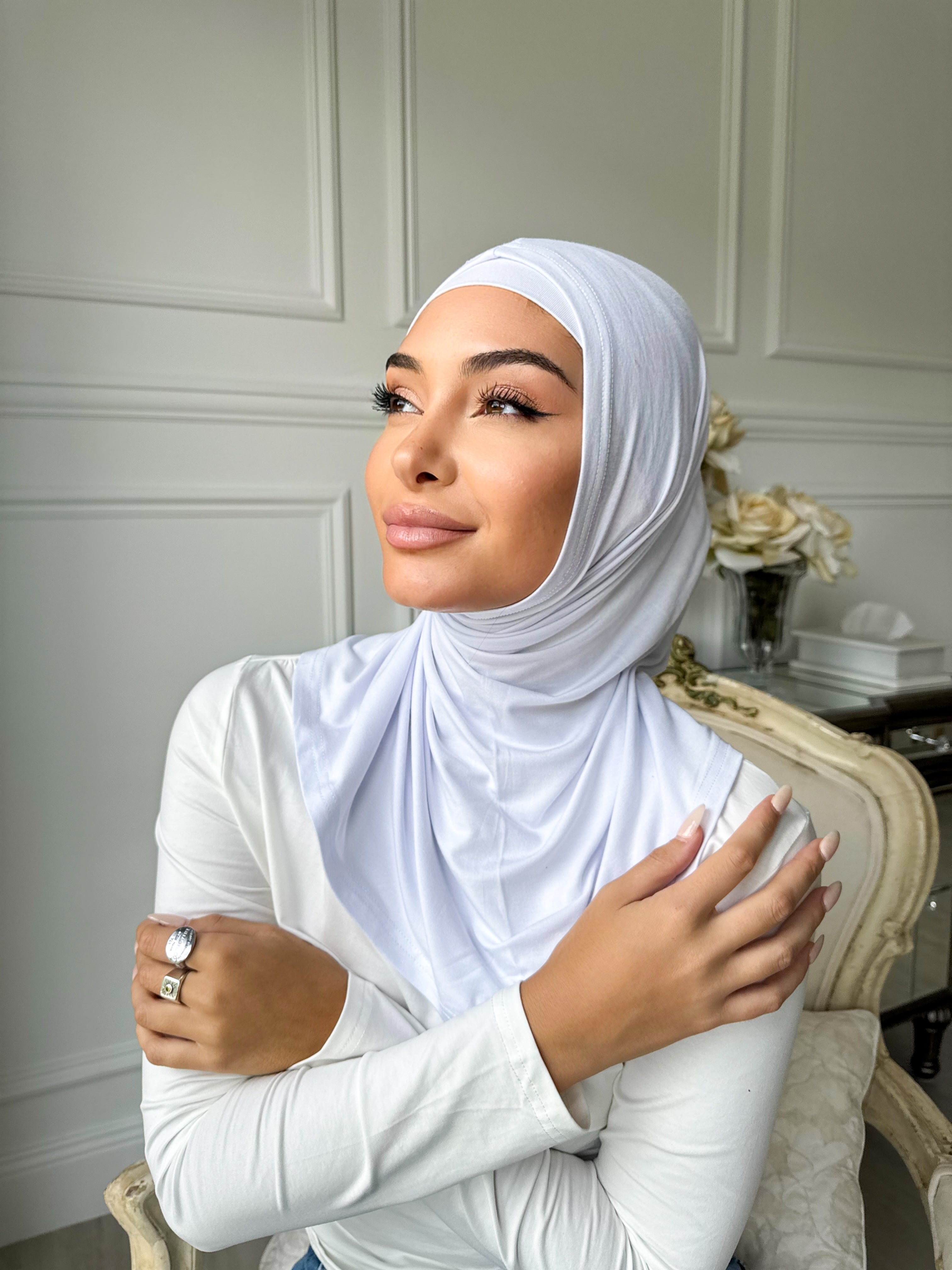 TWO PIECE SLIP ON SCARF