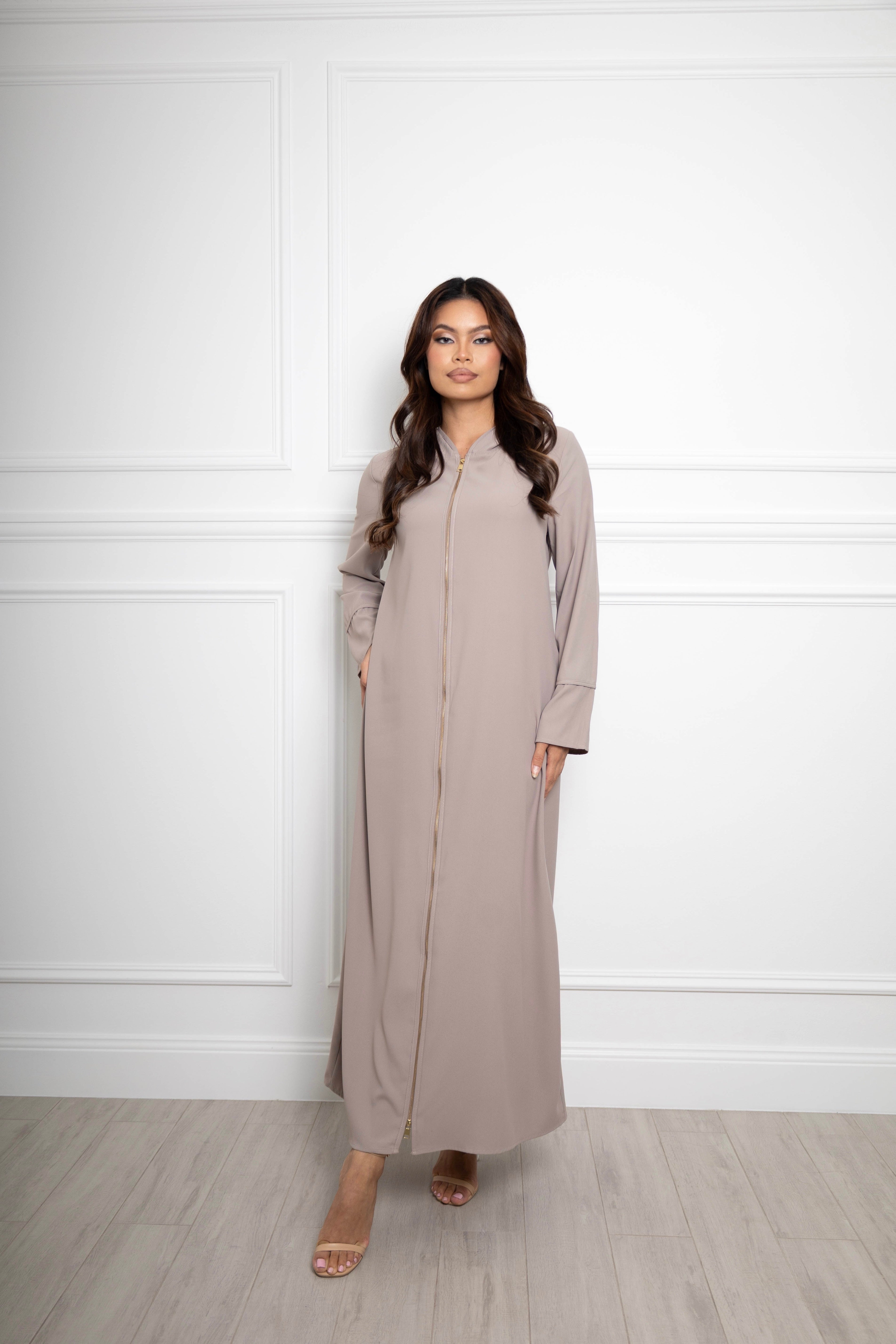 Nadirah zip Abaya