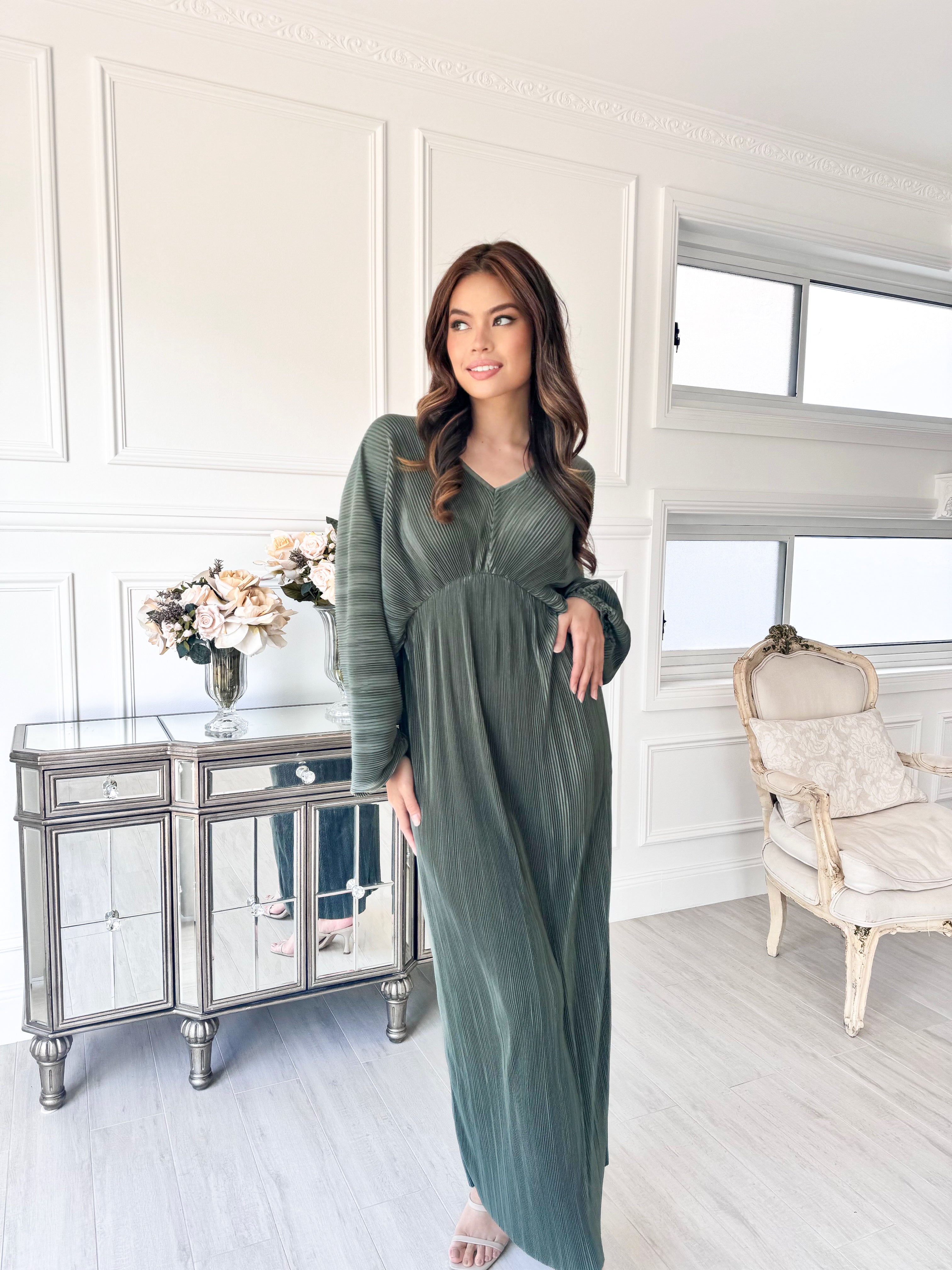 Lady Pleat Dress