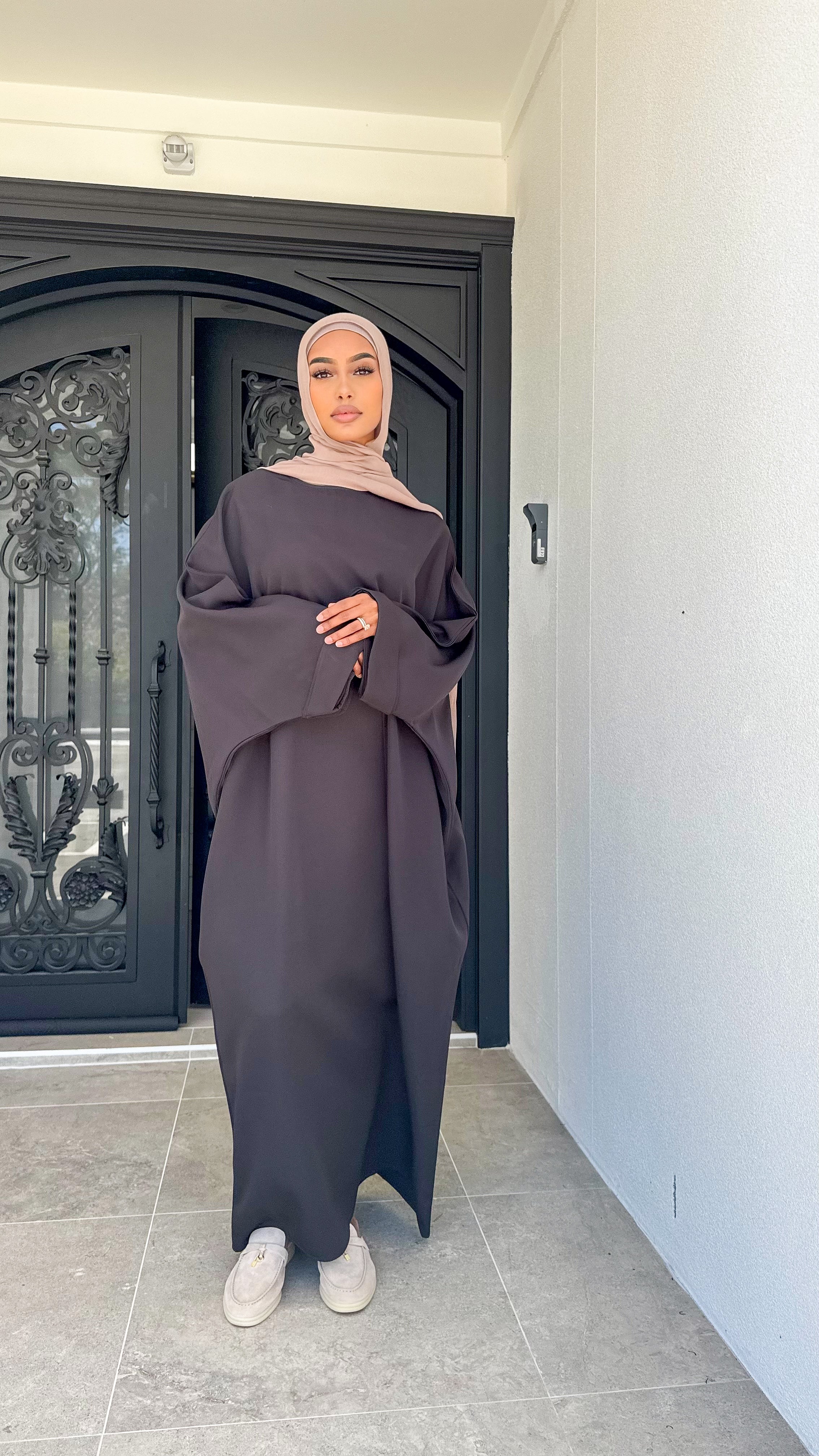 Batwing Abaya