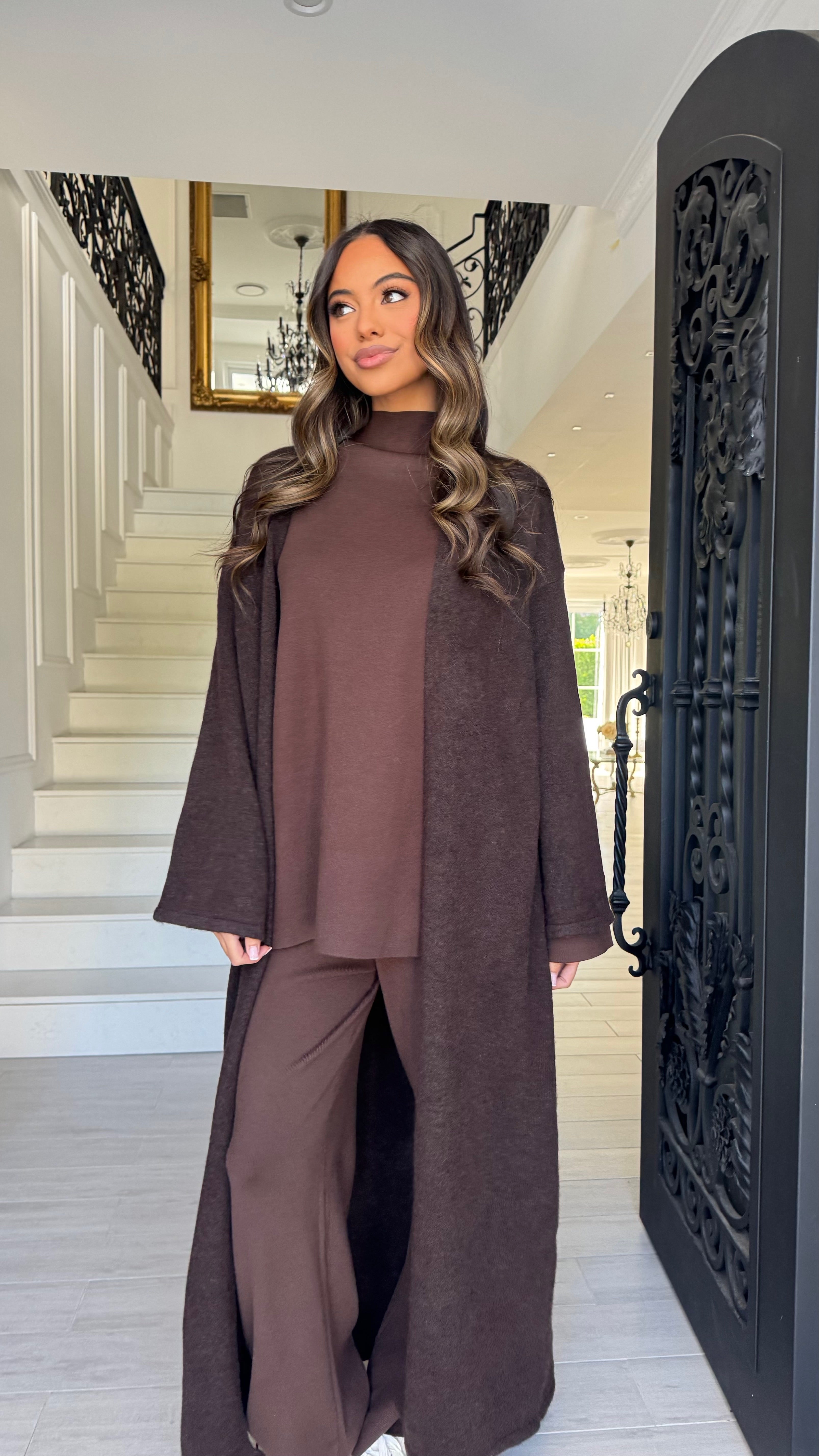 Essential winter cape
