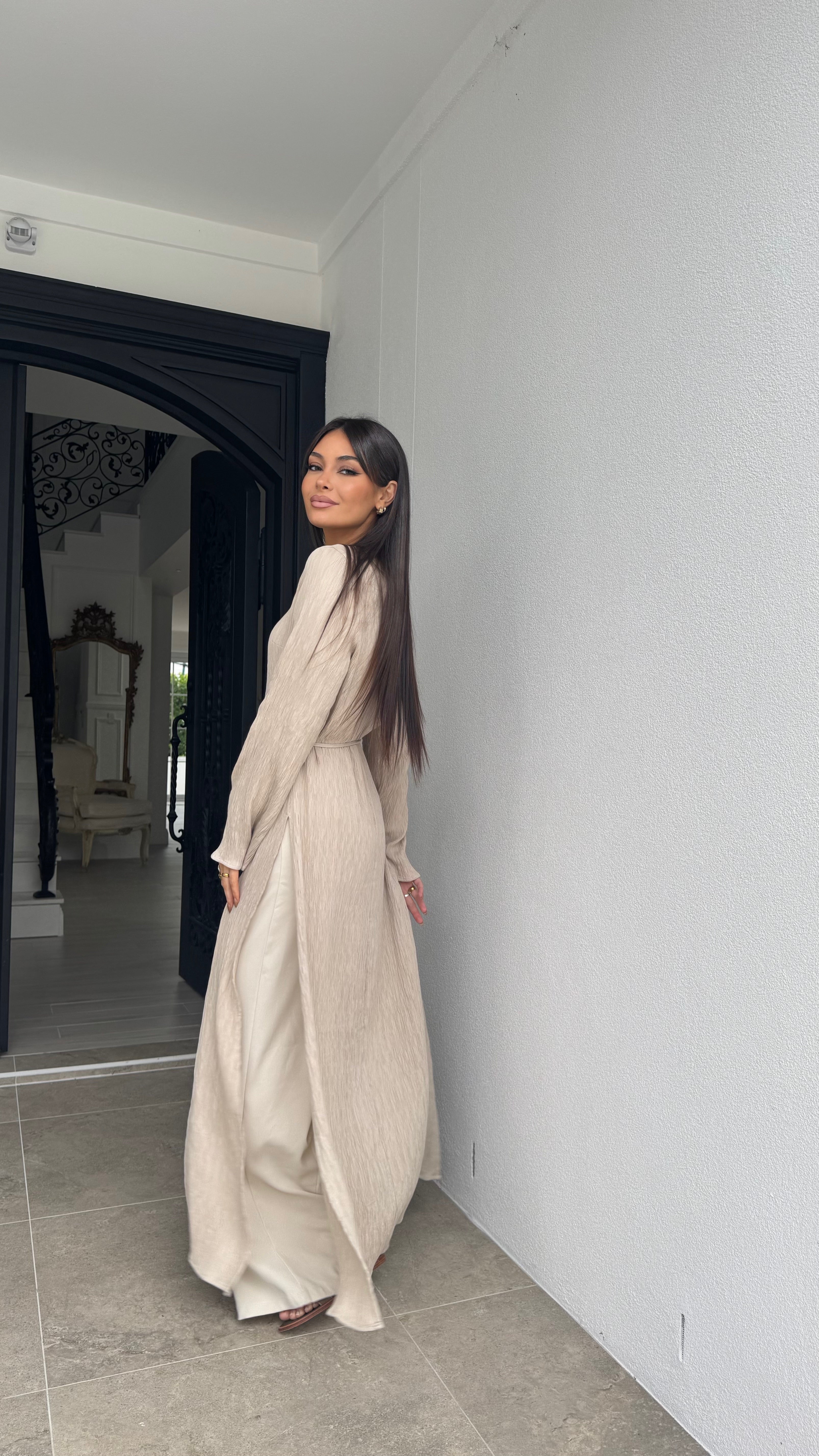 Sophia Split Maxi