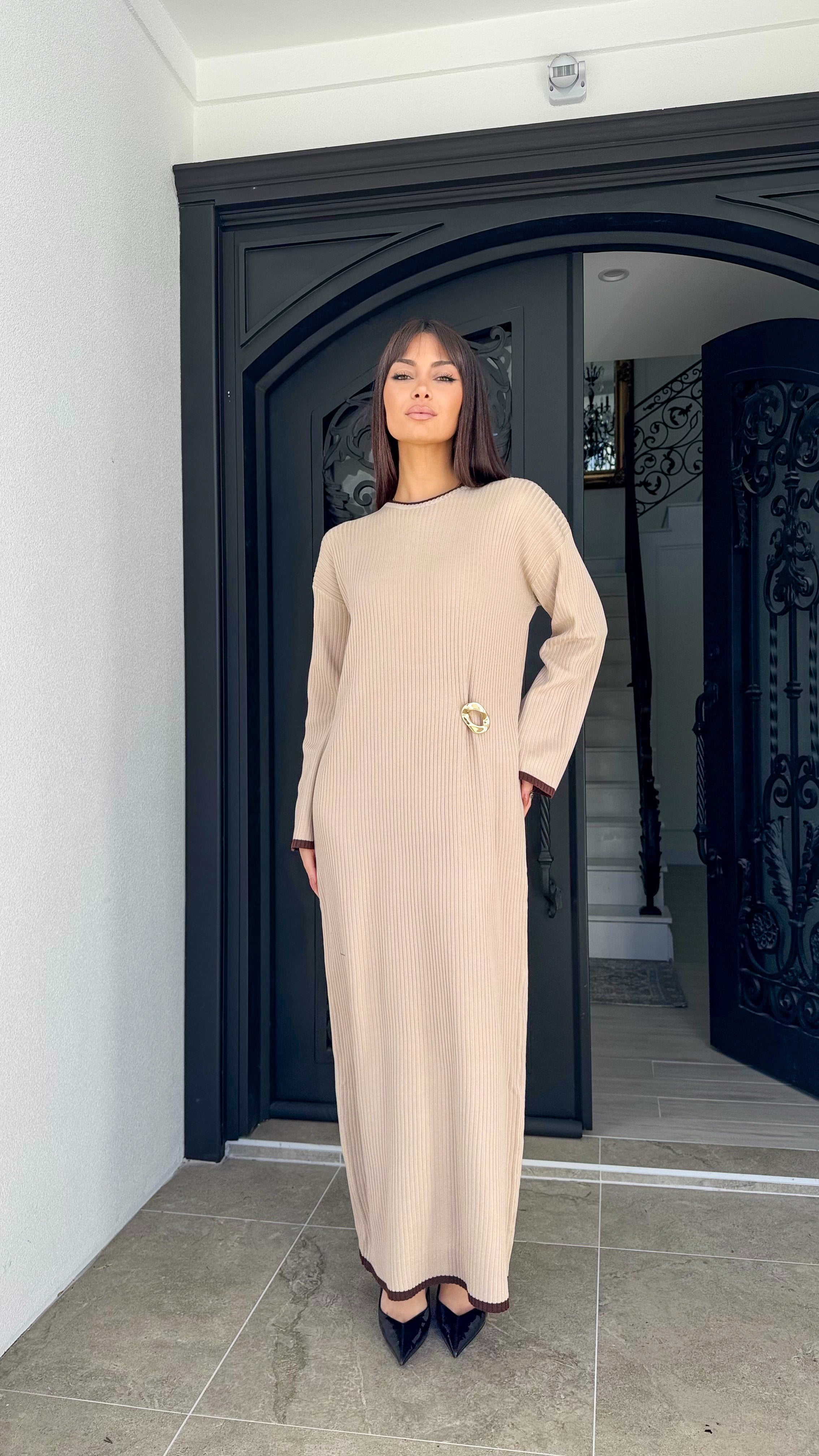 Contrast knit dress
