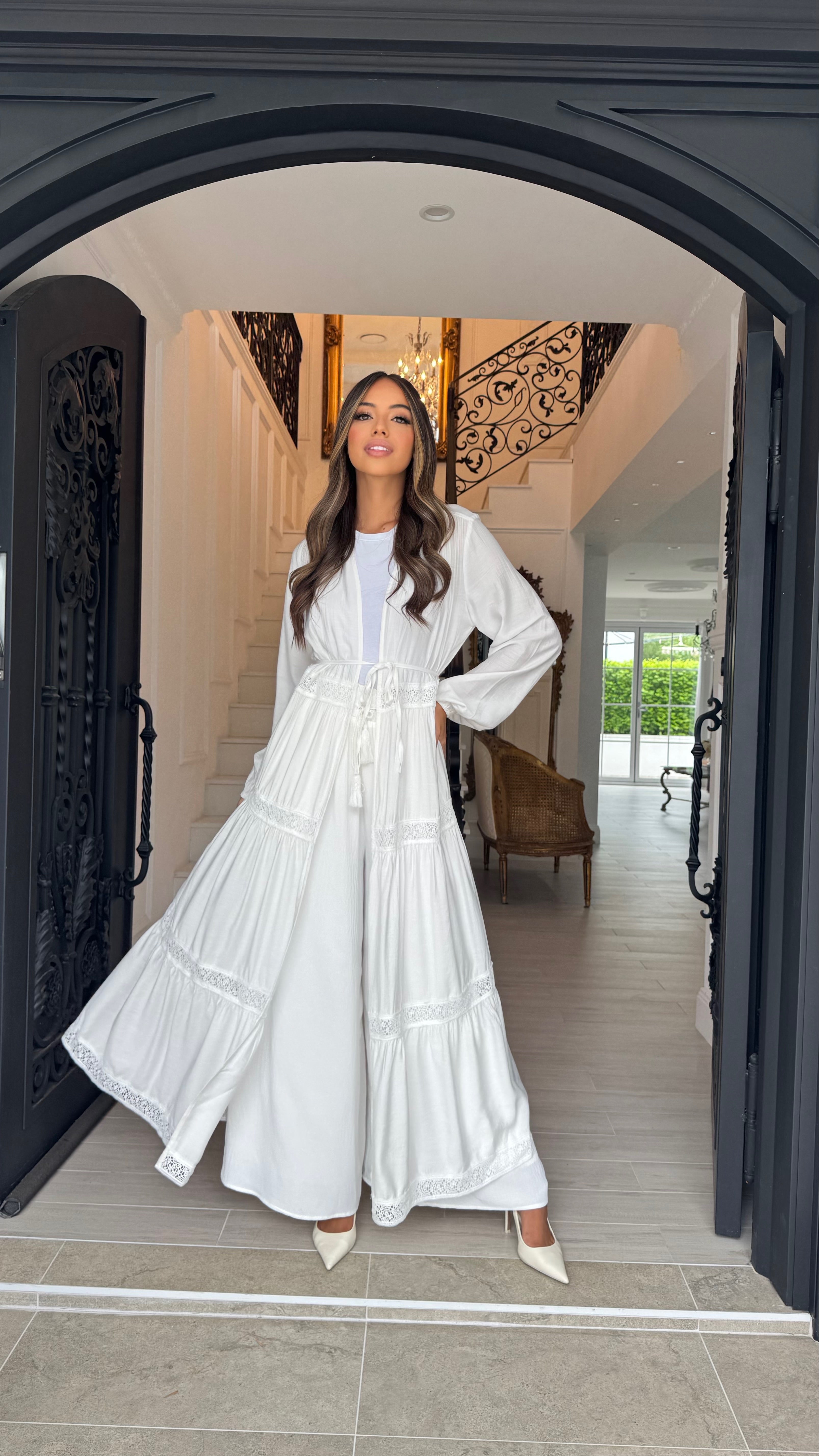 Alira lace detail cape