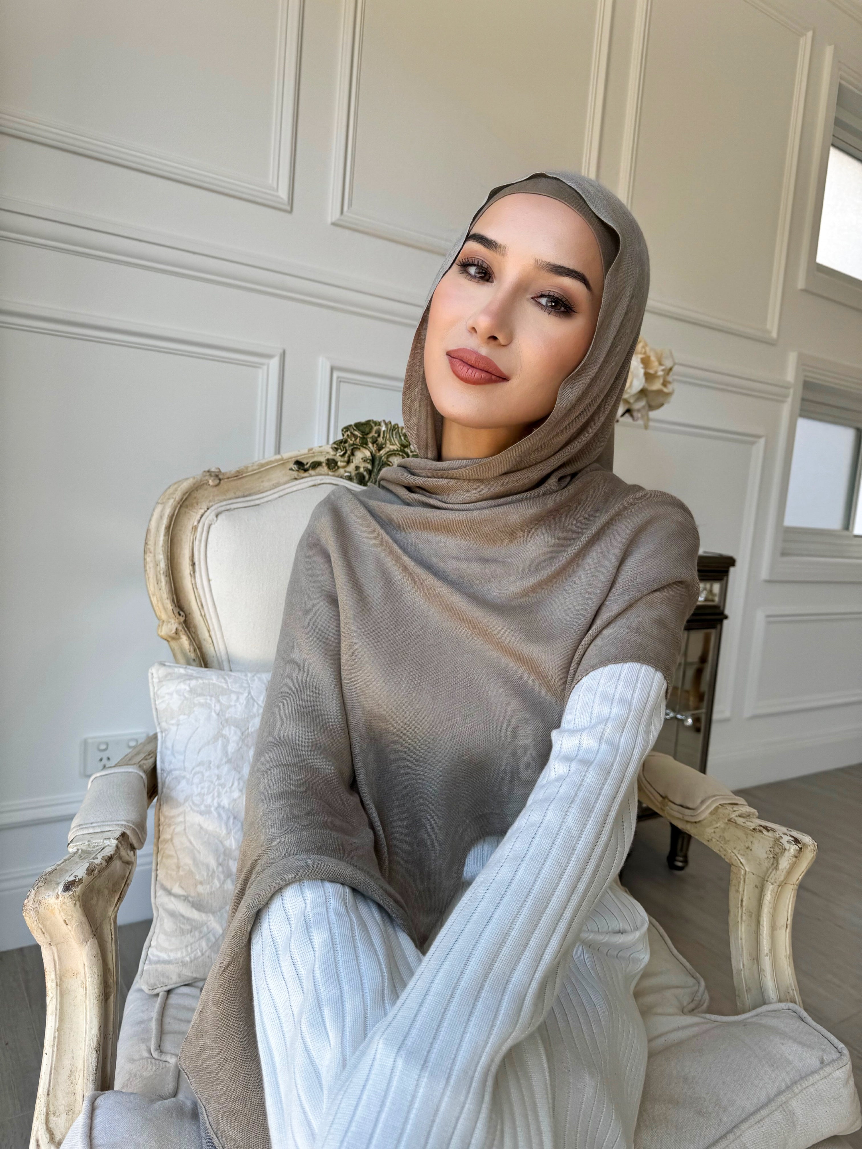 Ecru Set