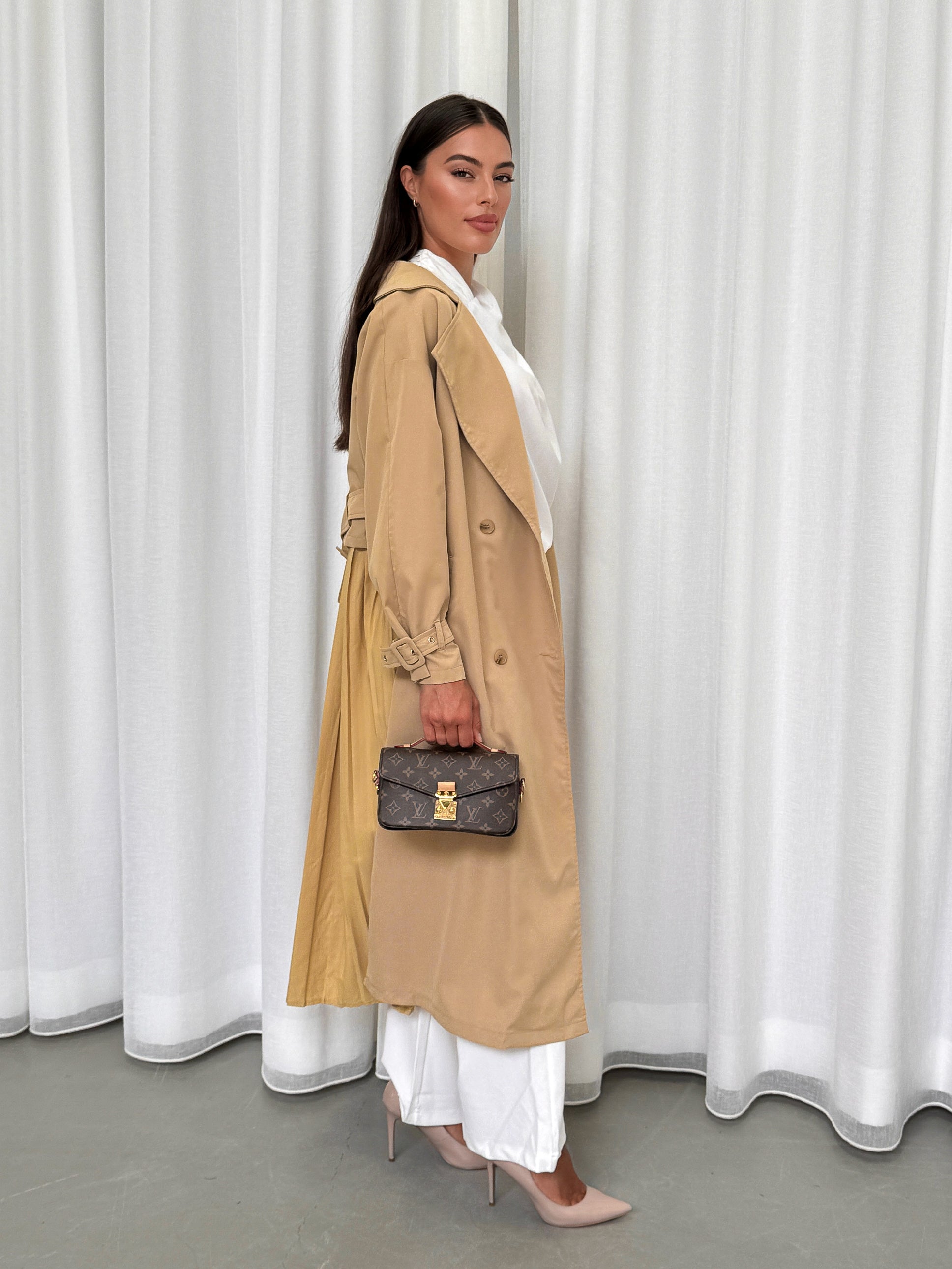 Miorah Pleat back trench