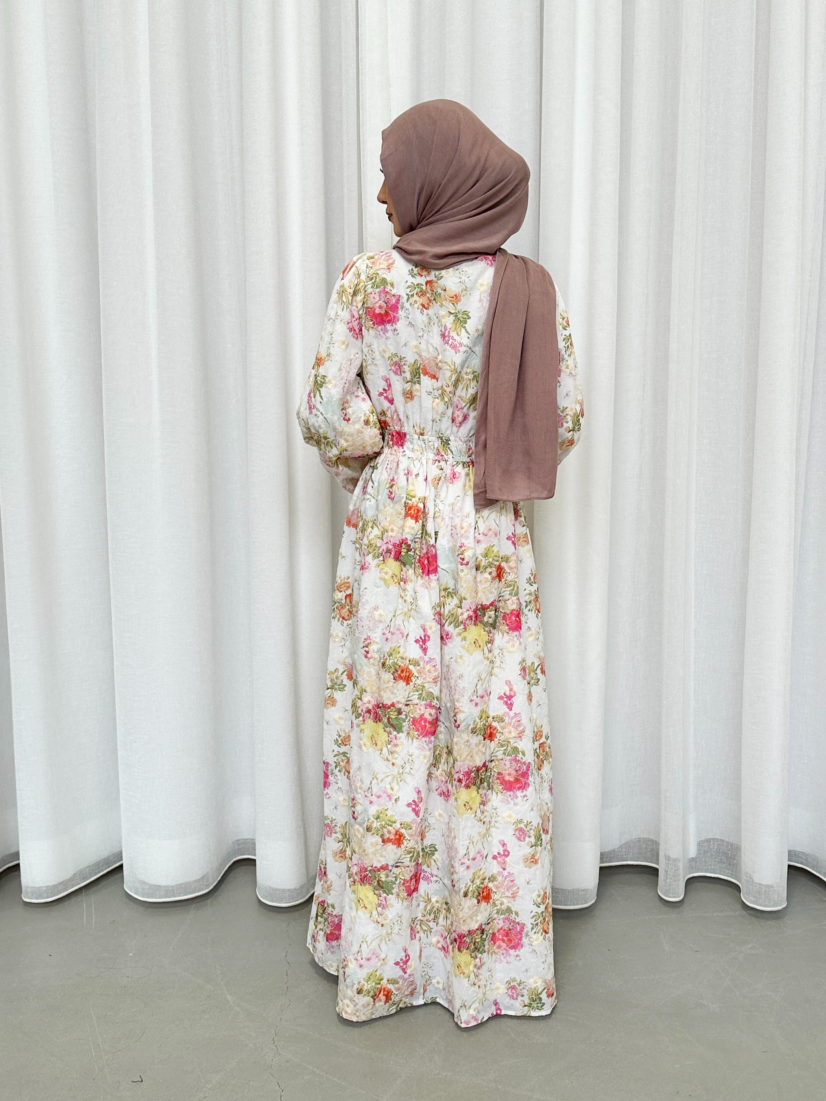Miorah Embroidered Maxi