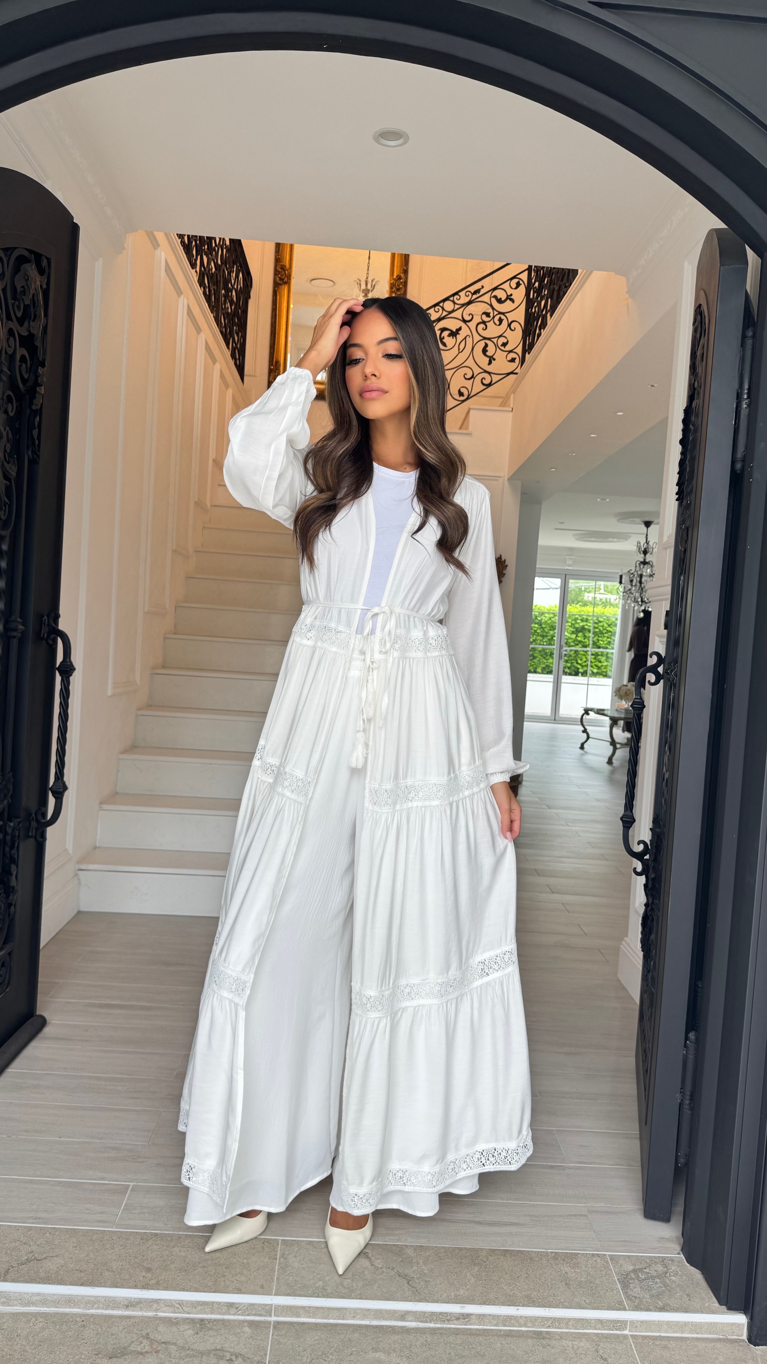 Alira lace detail cape