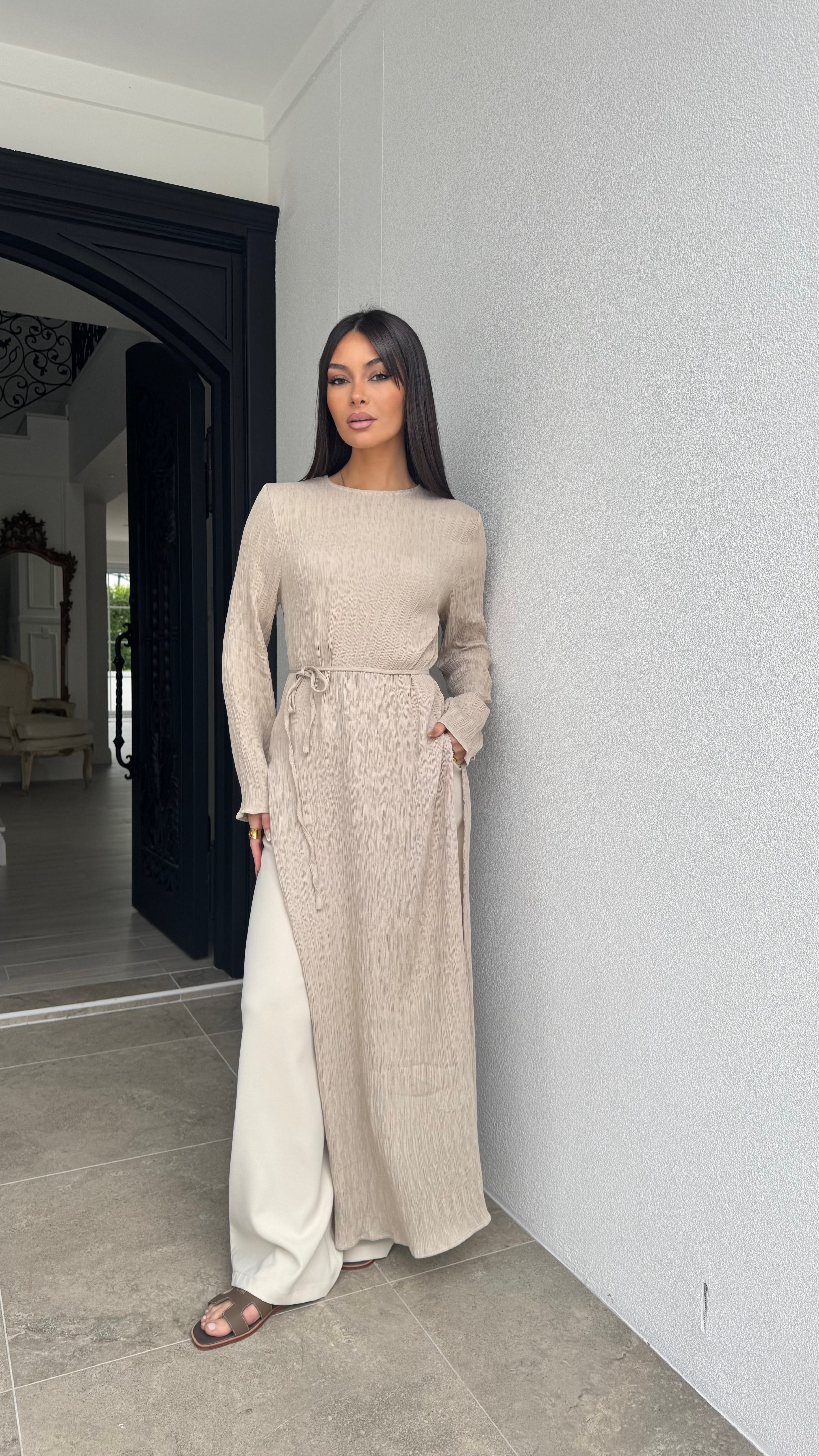Sophia Split Maxi