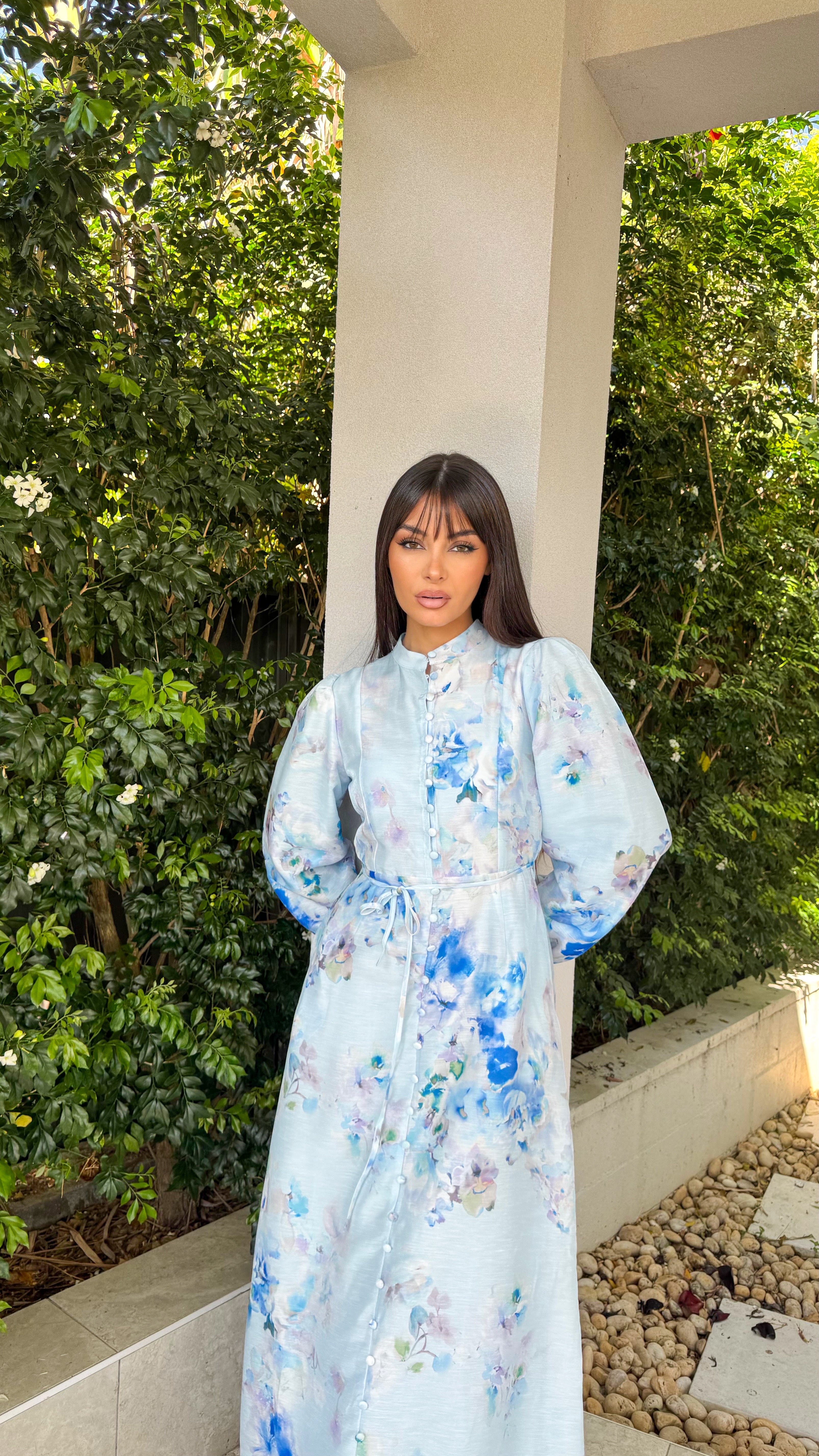 Beauty blue dress