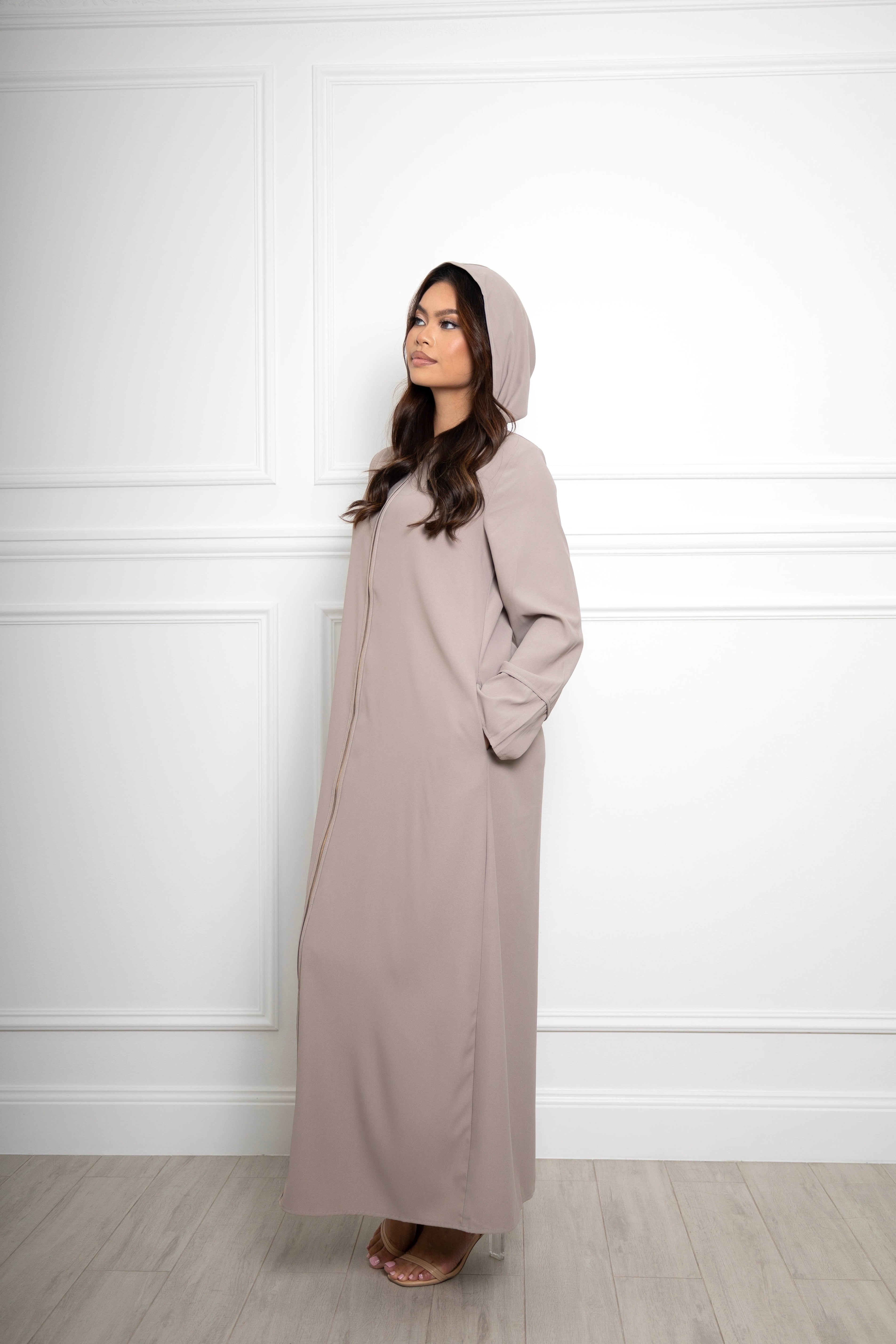 Nadirah zip Abaya