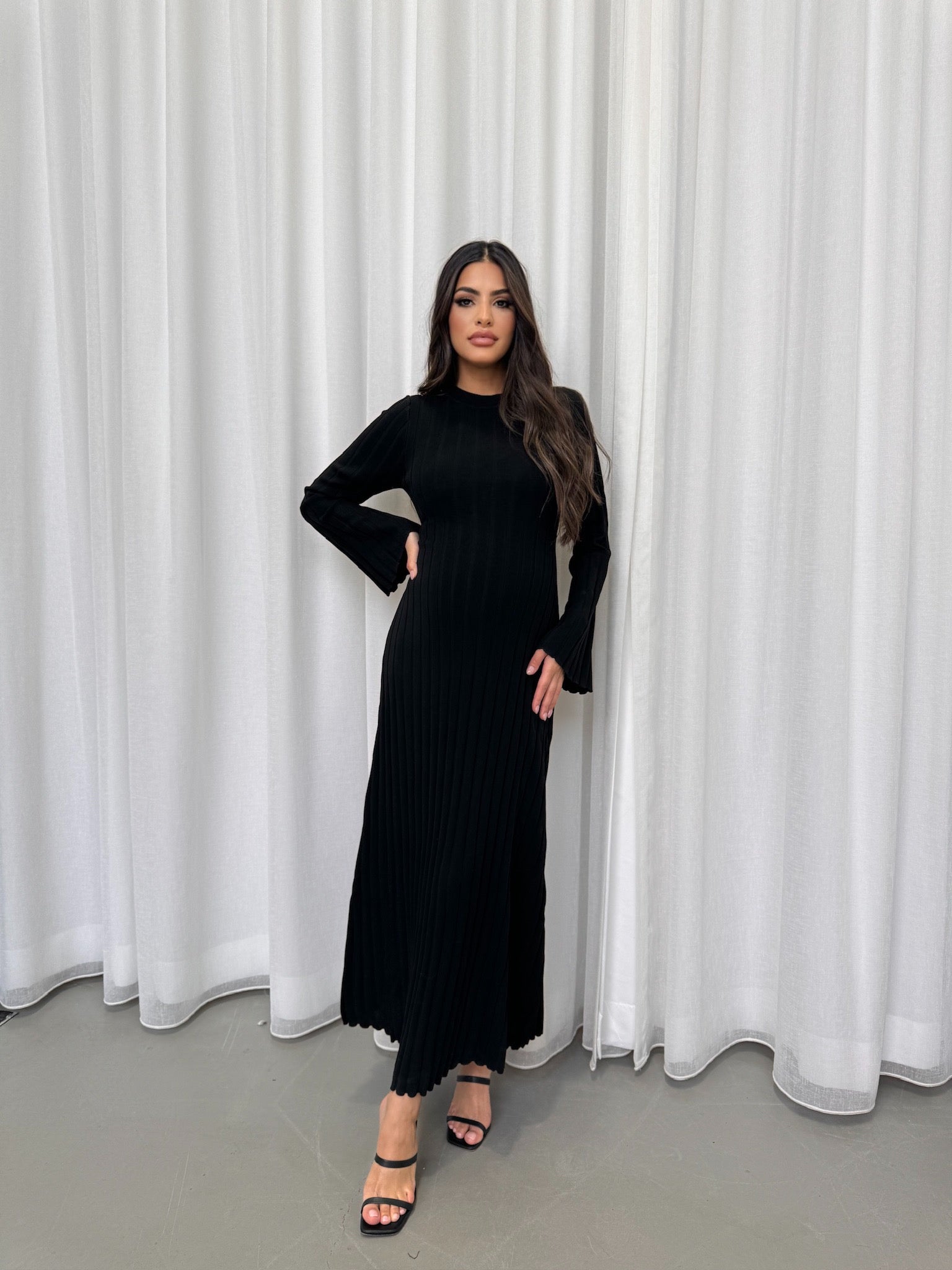 Miorah bell sleeve Dress