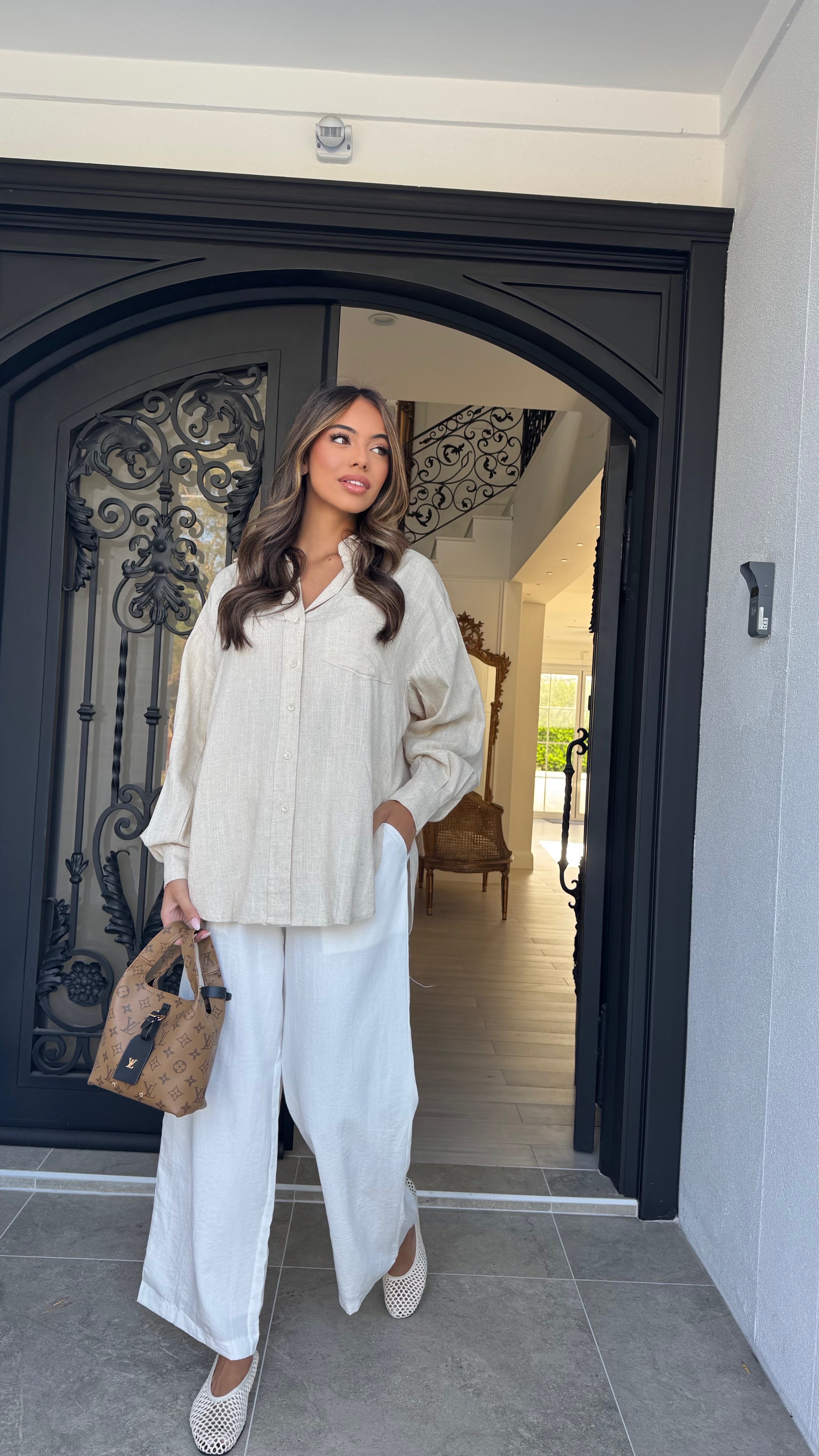 Essential button Shirt