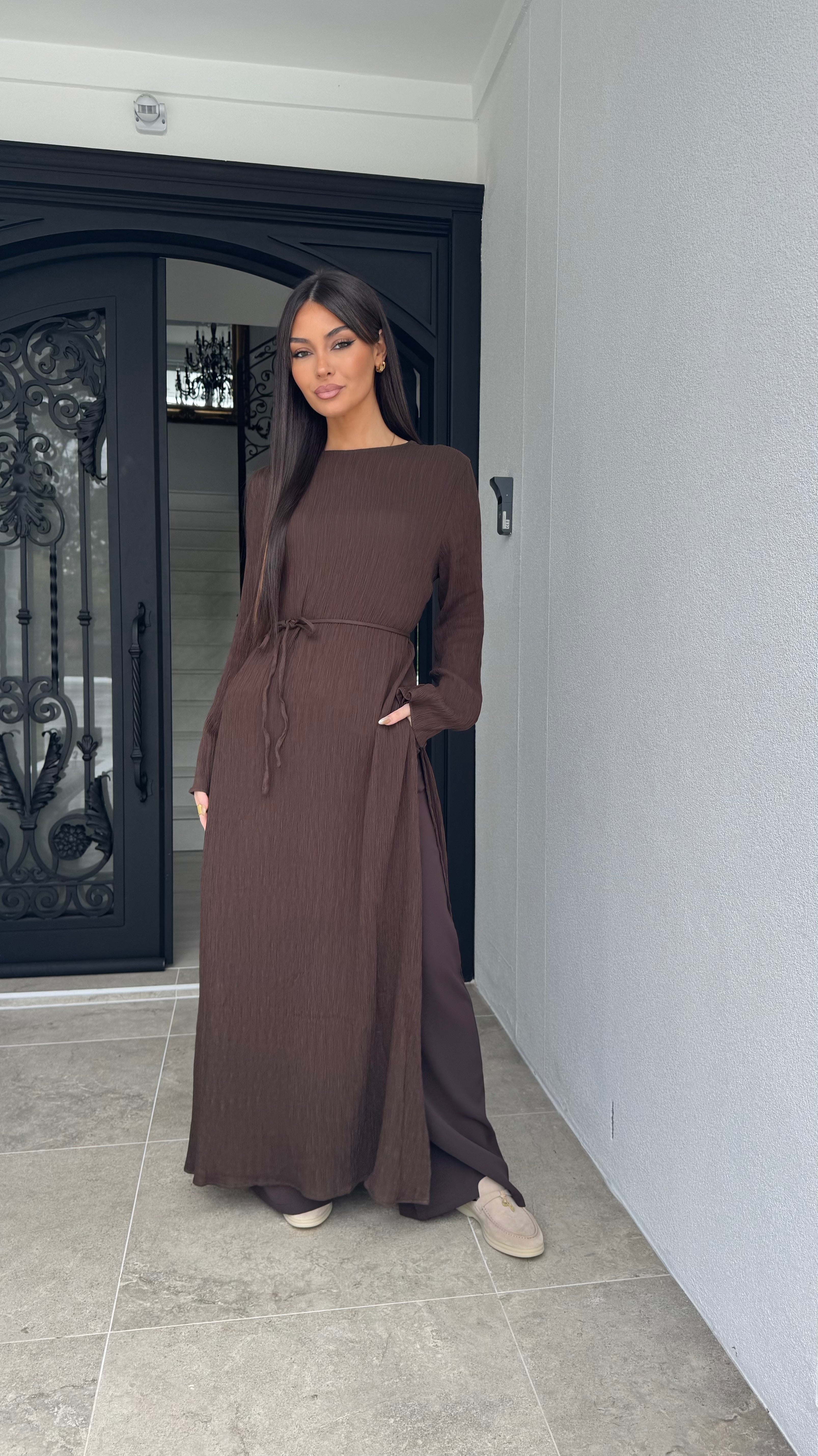 Sophia Split Maxi