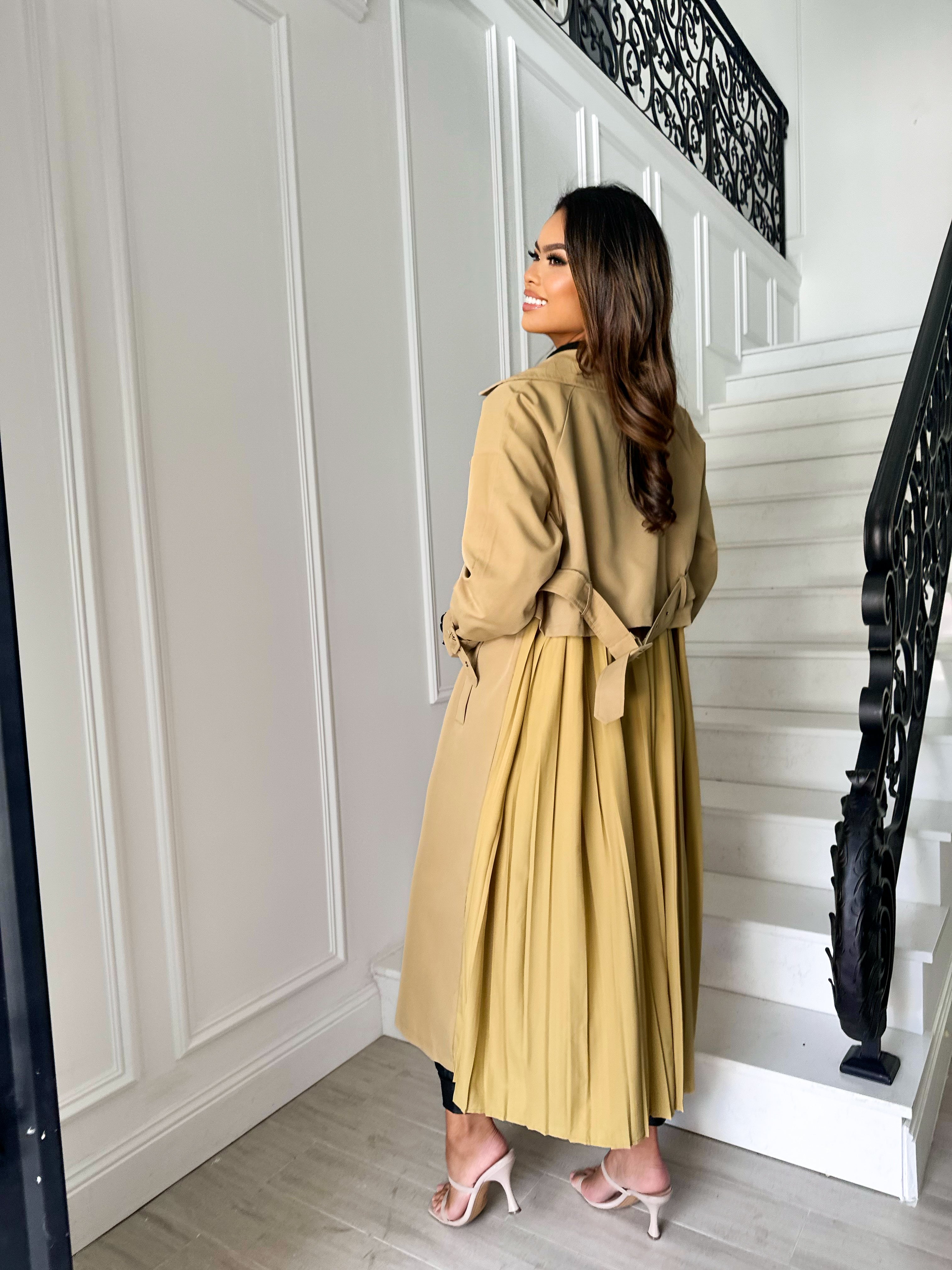 Miorah Pleat back trench