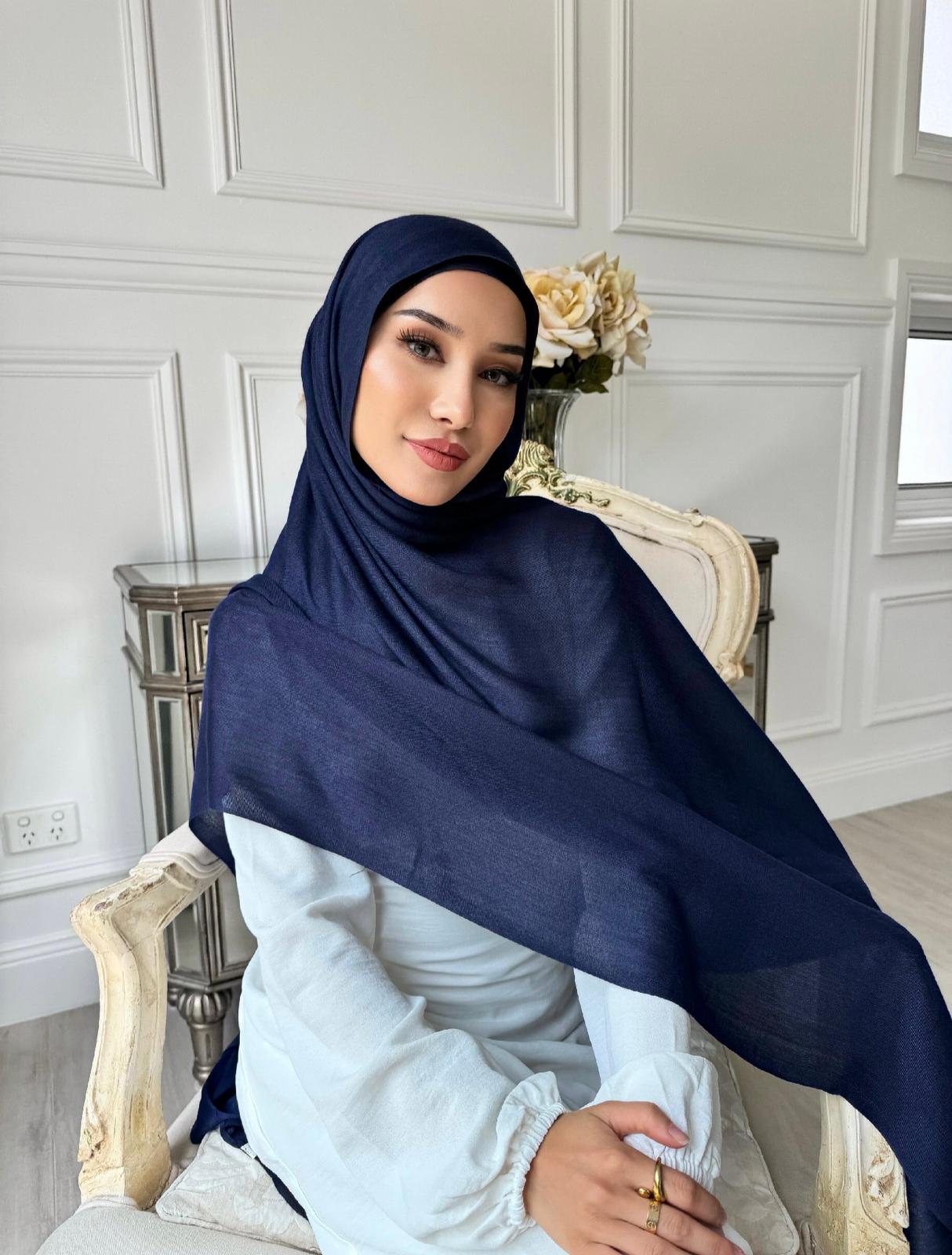 Buy Navy Scarf for Versatile Wear | Urban Culture