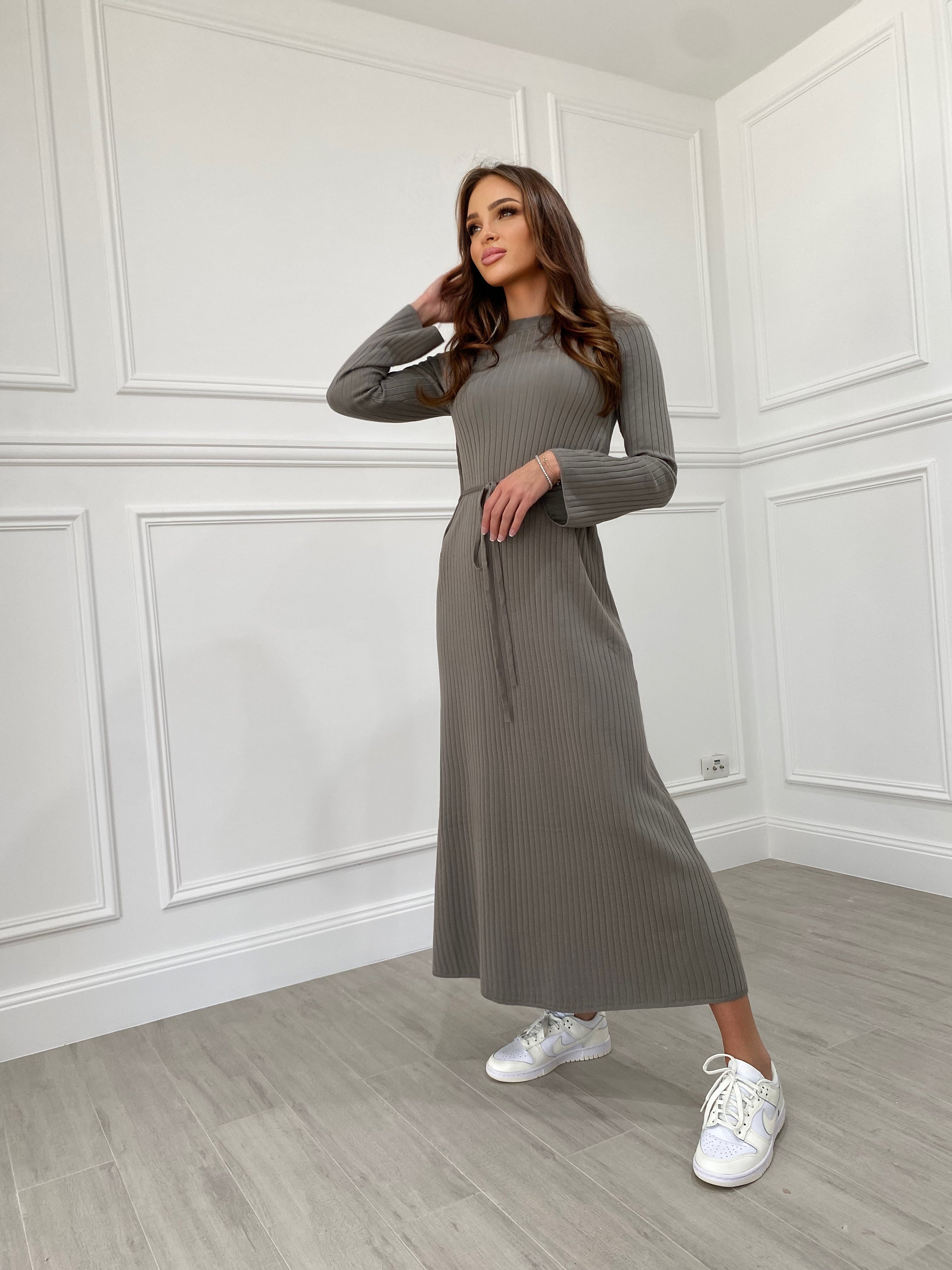 Dee knit Dress