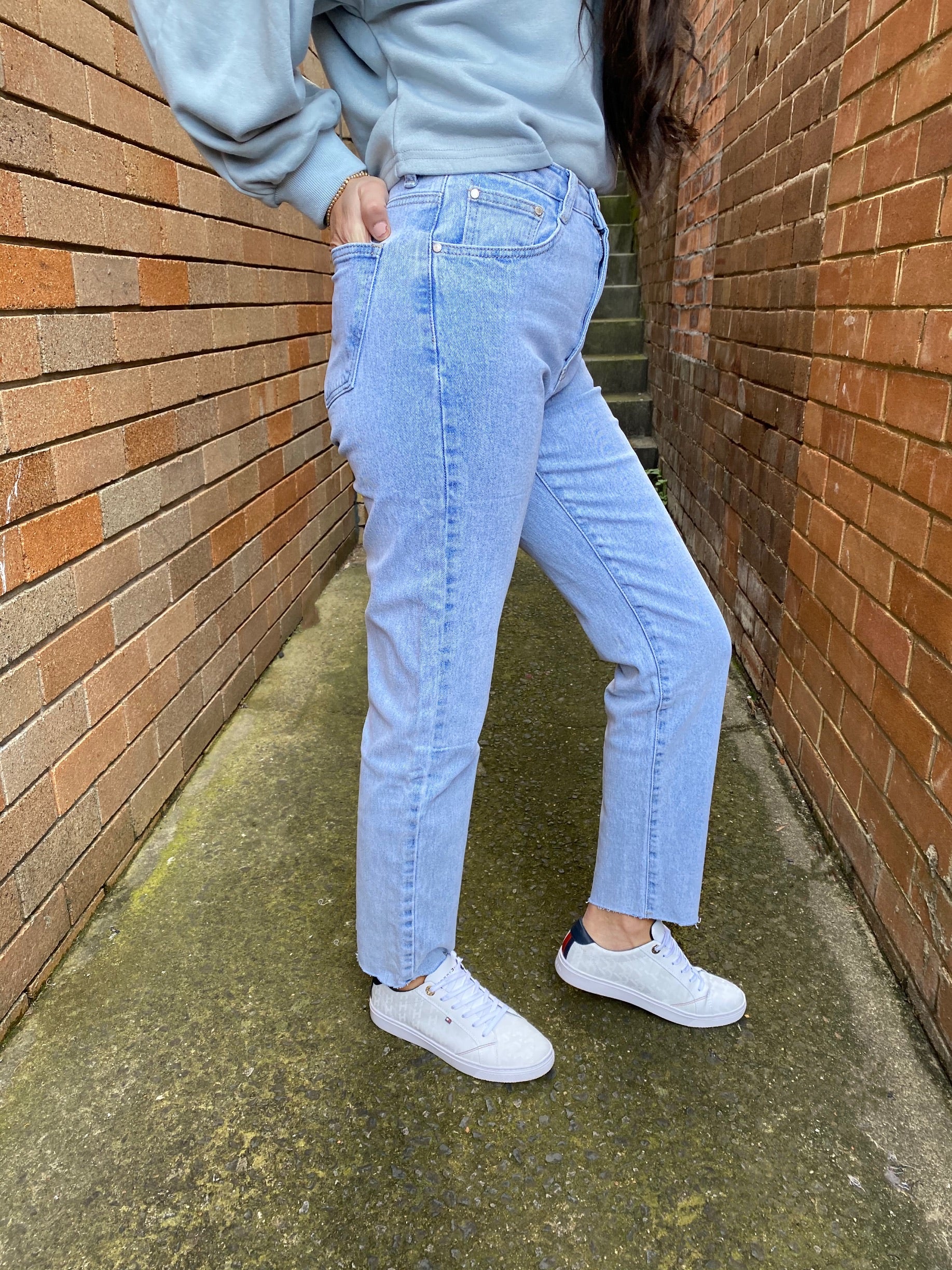 Acidwash High-rise Jeans - Urban Culture