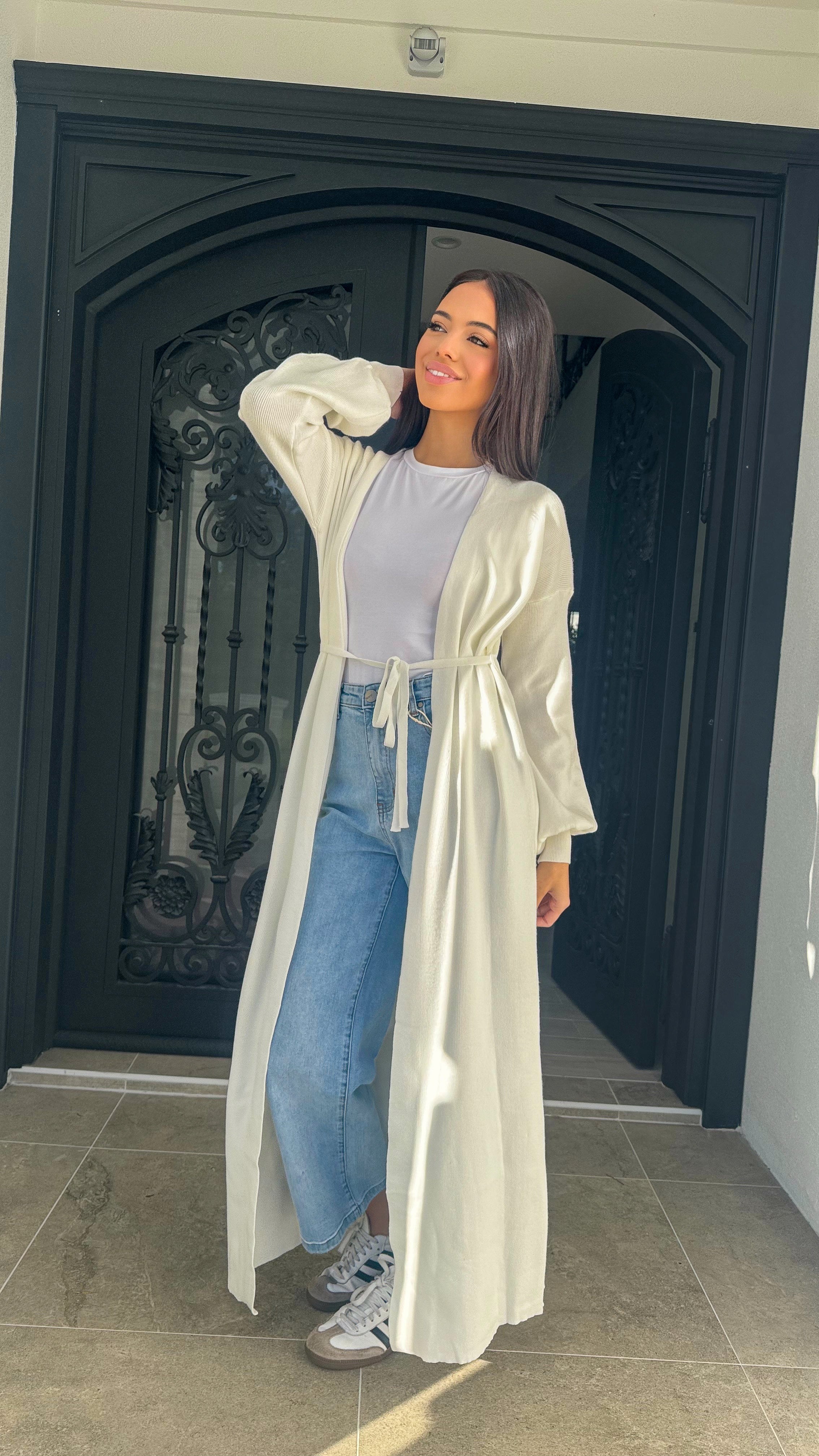 Knit tie Cape