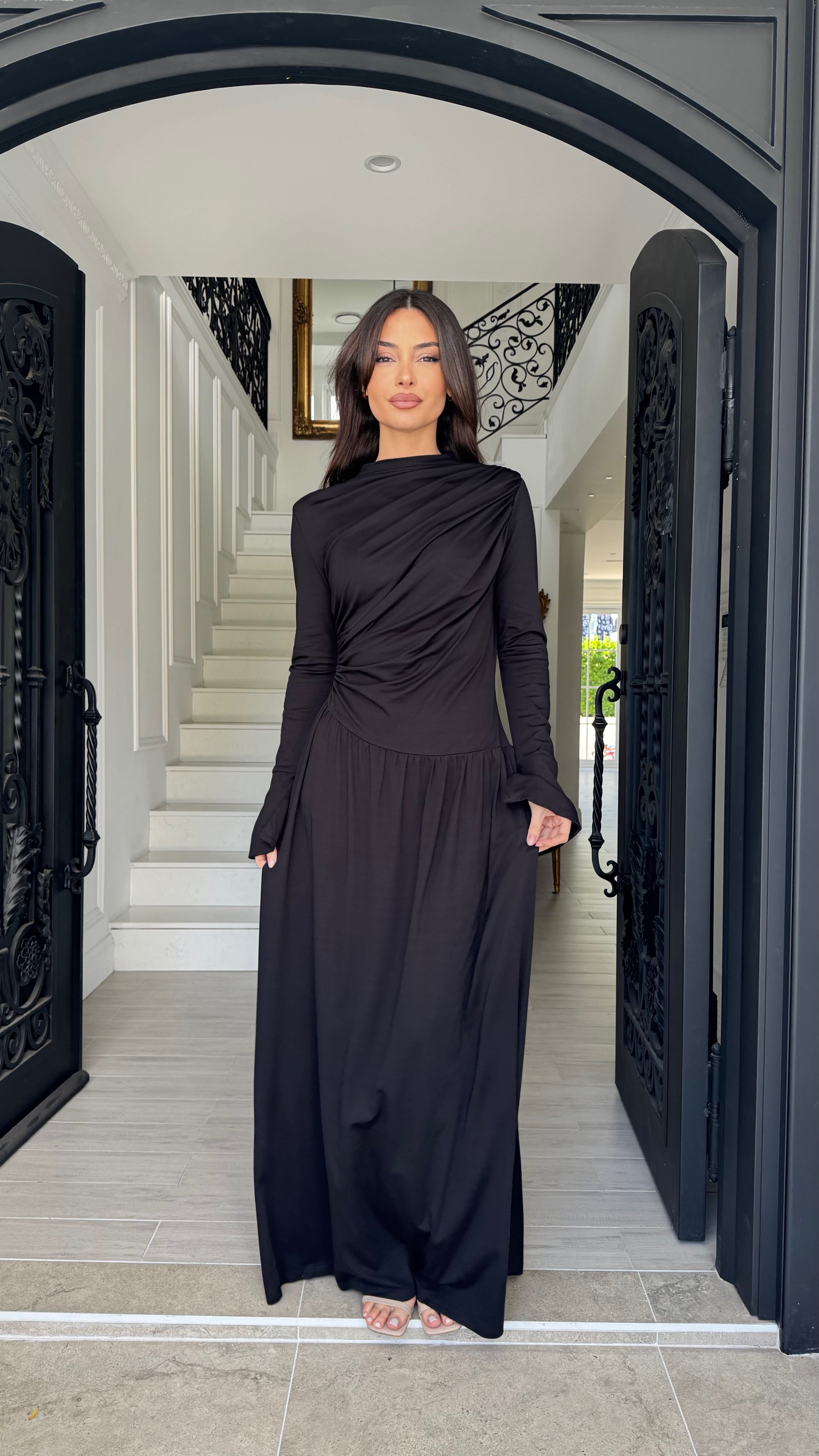 Drape flowy dress