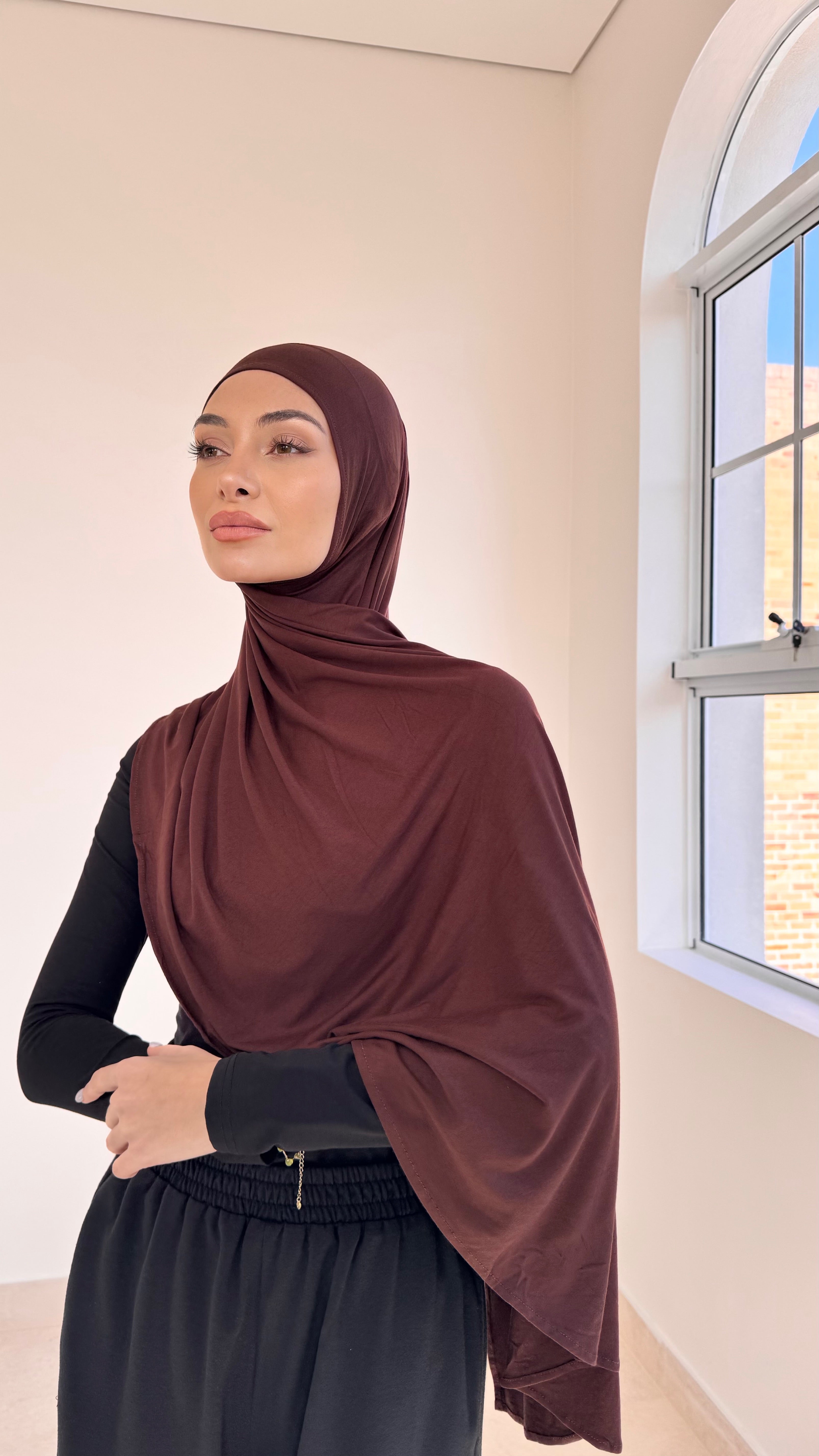 Chocolate instant hijab