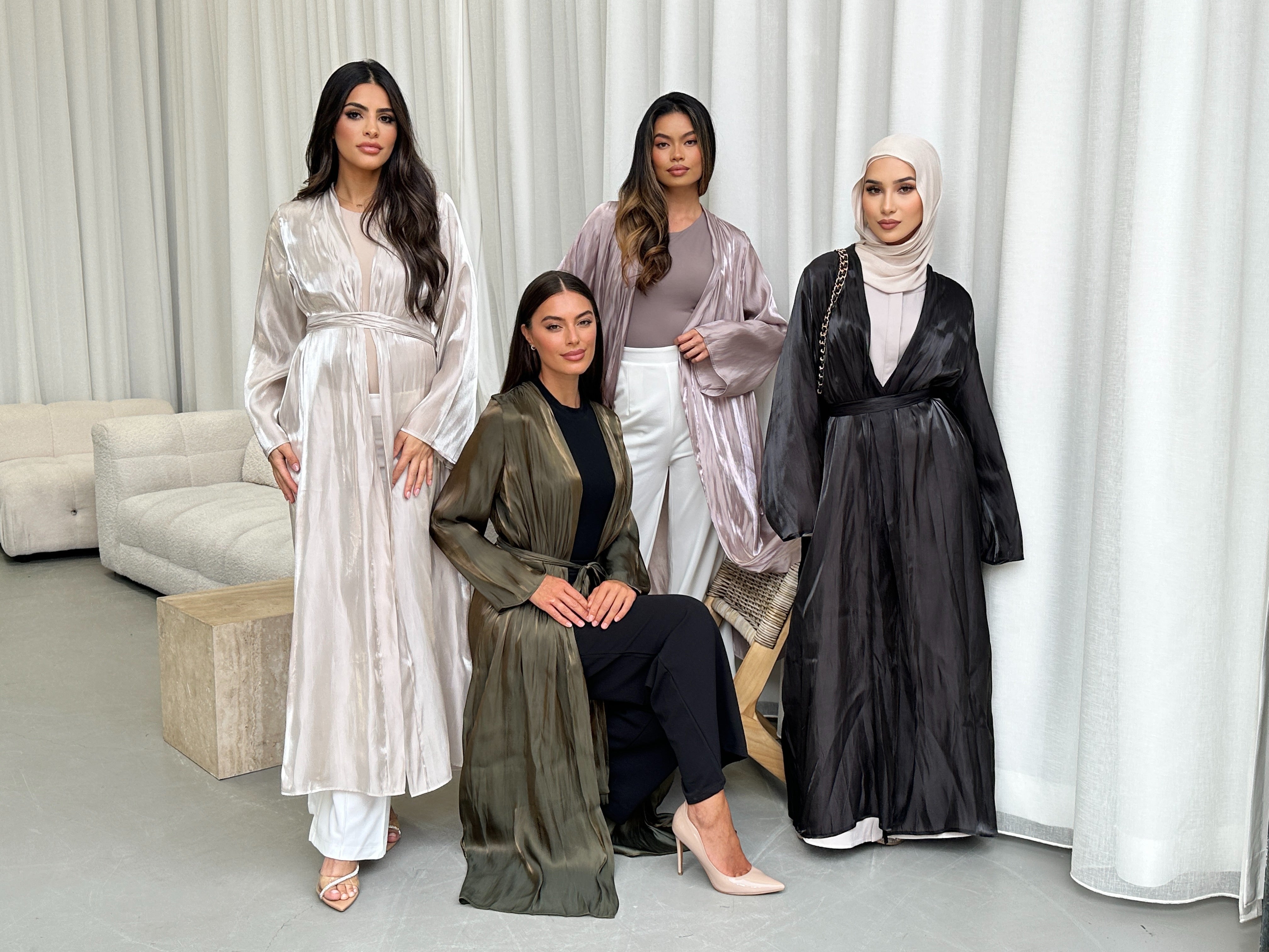 Miorah Abaya Cape