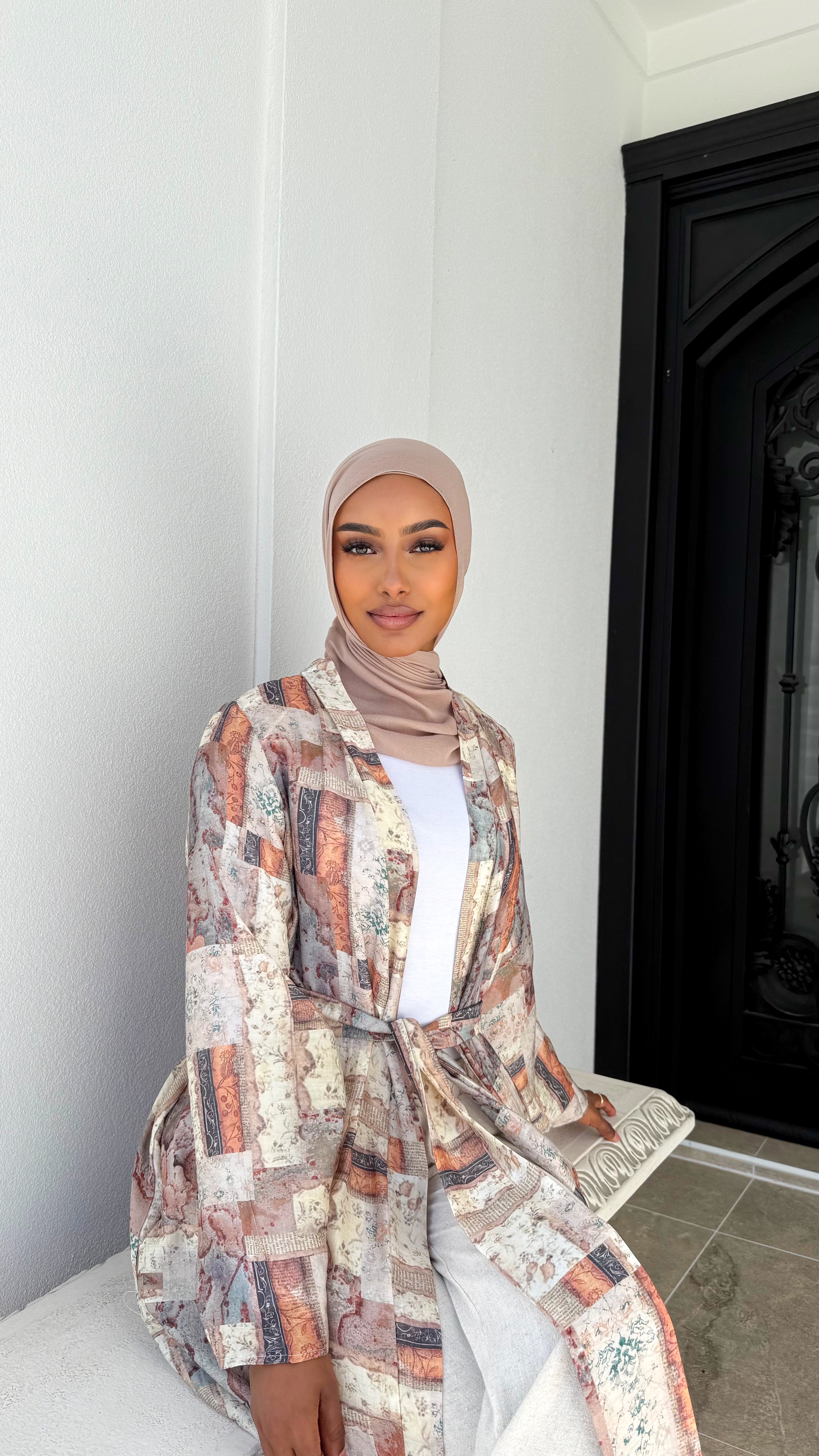 Tribal Rust abaya Cape