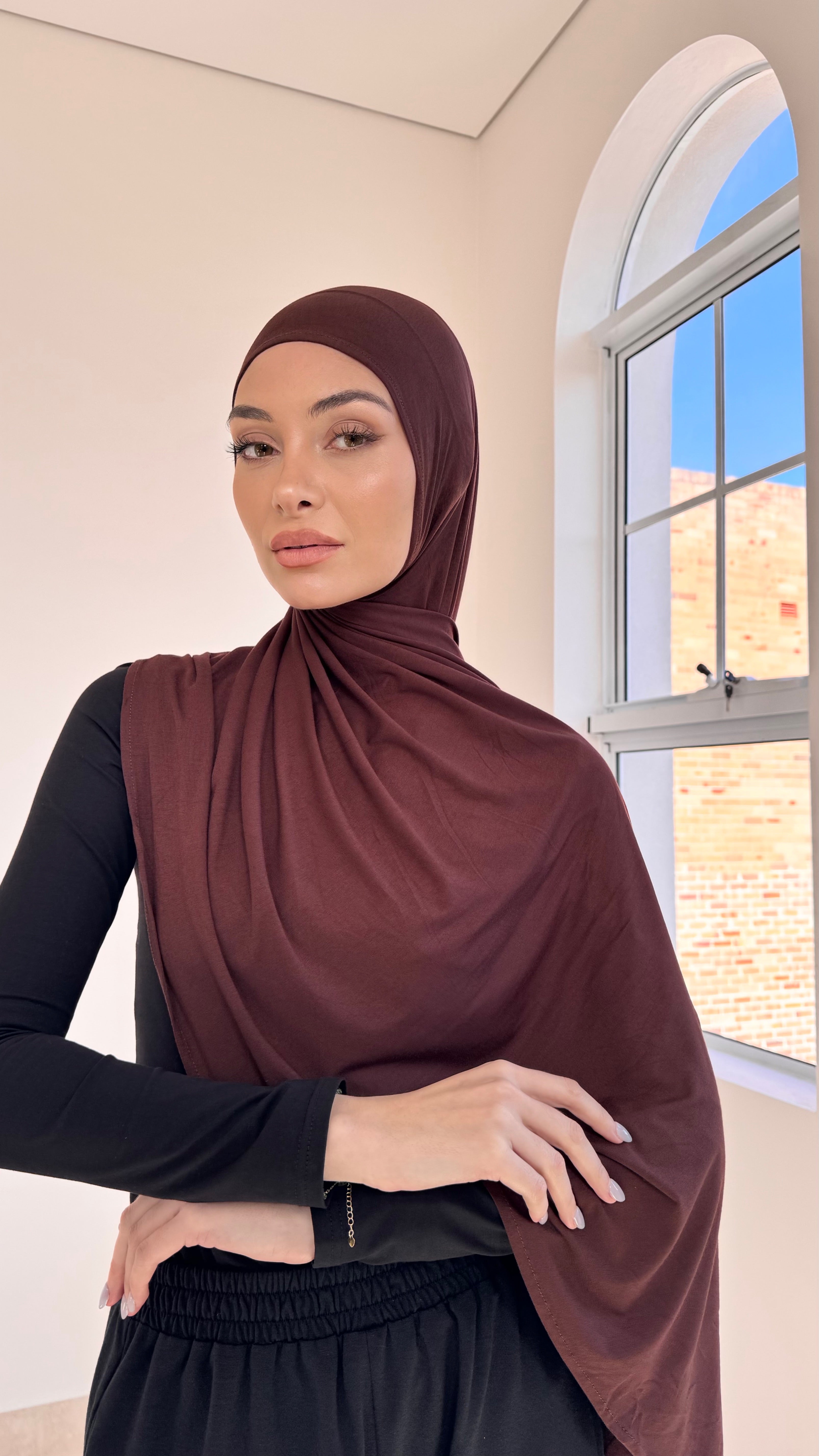 Chocolate instant hijab