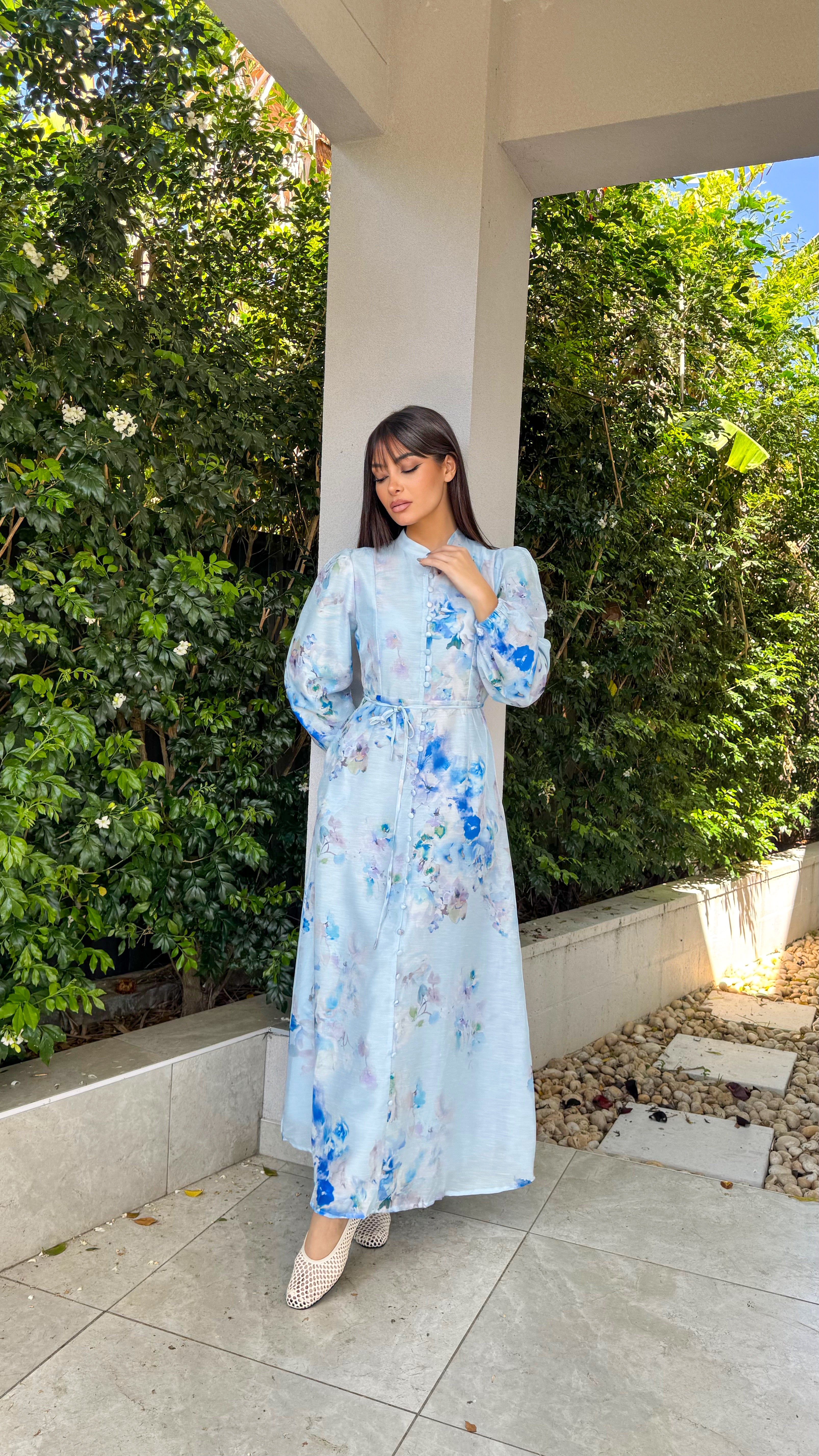 Beauty blue dress