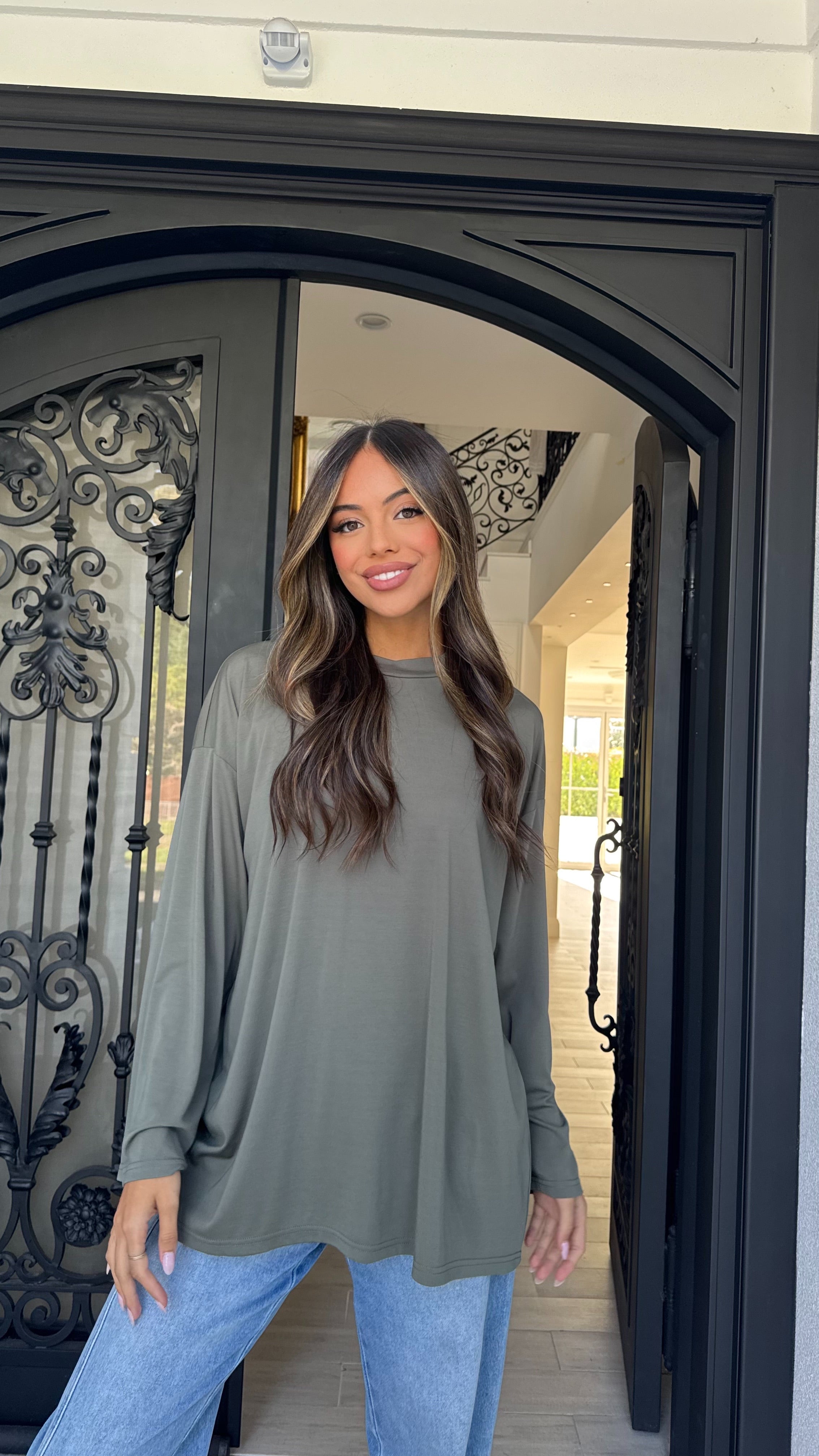 Essential long sleeve tee