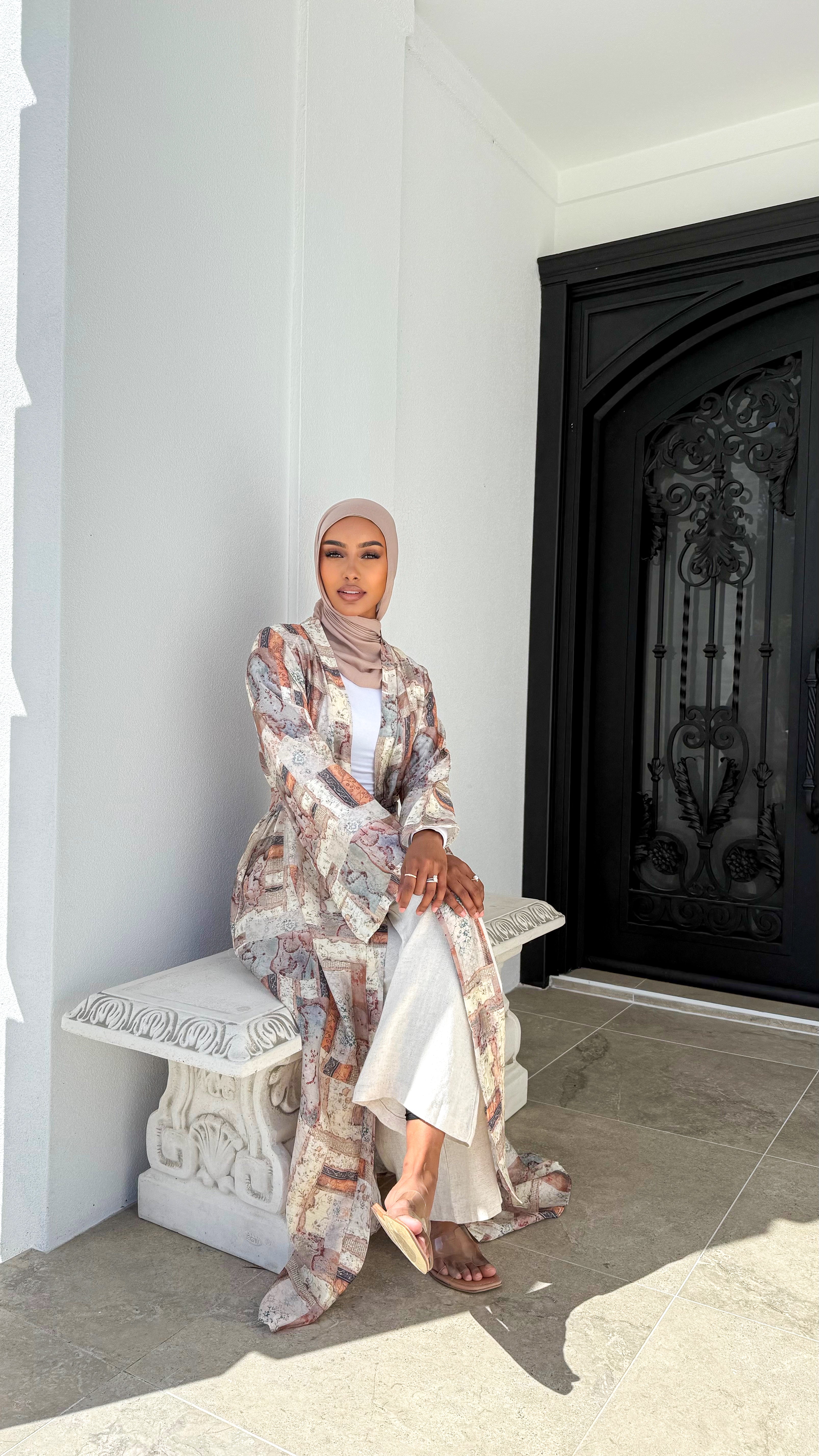 Tribal Rust abaya Cape