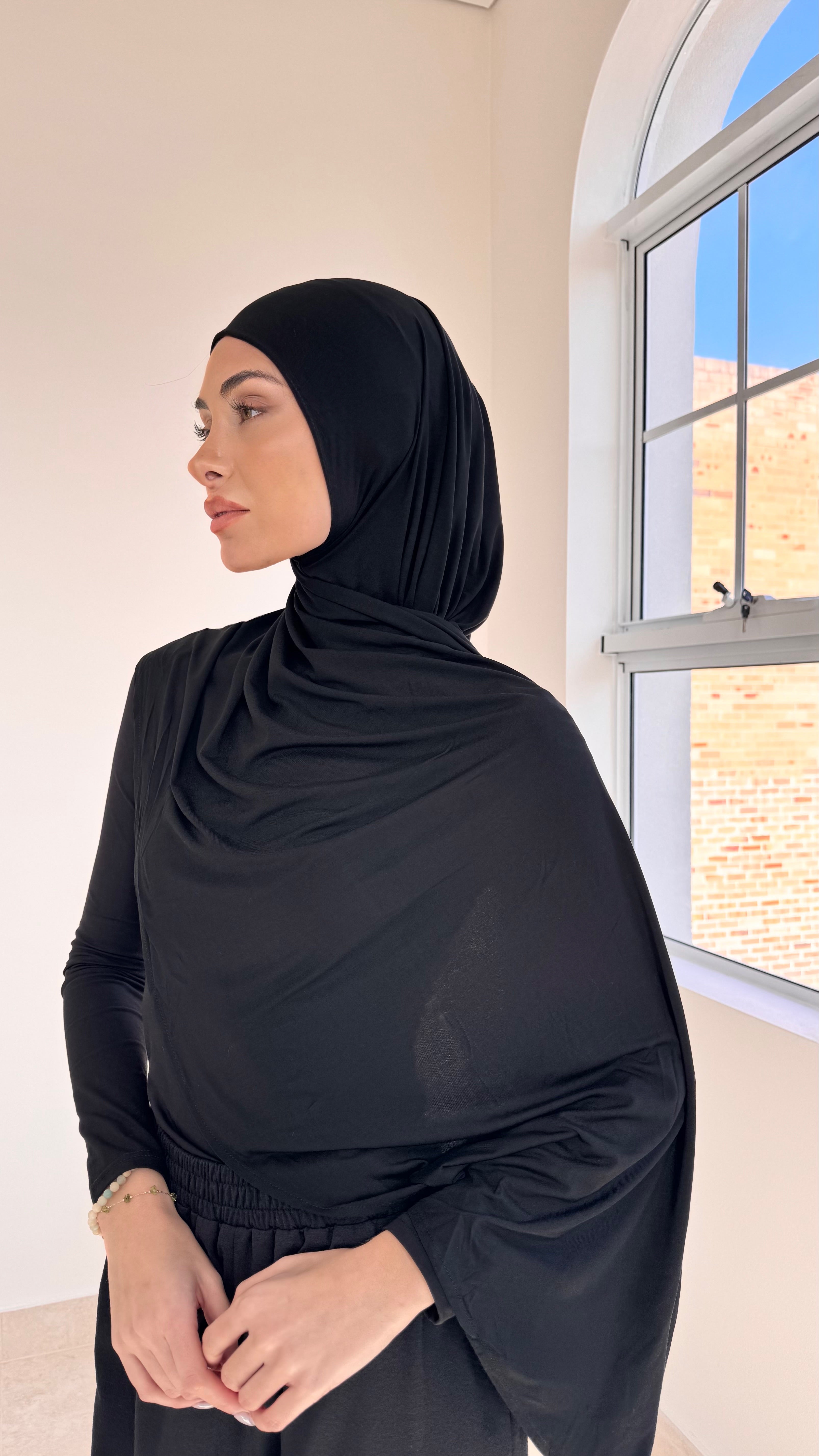Black instant hijab