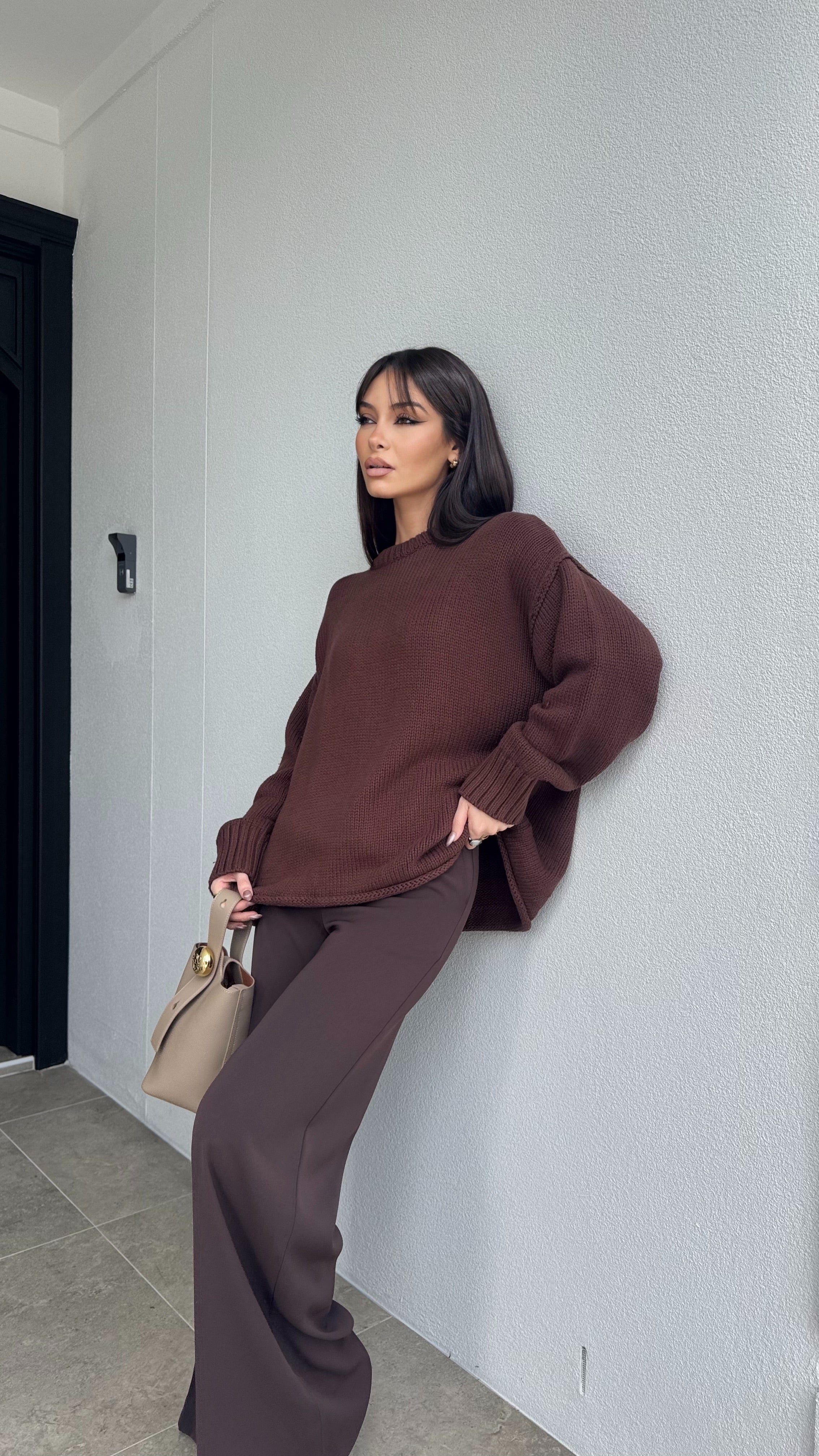 Oversized Nura Jumper