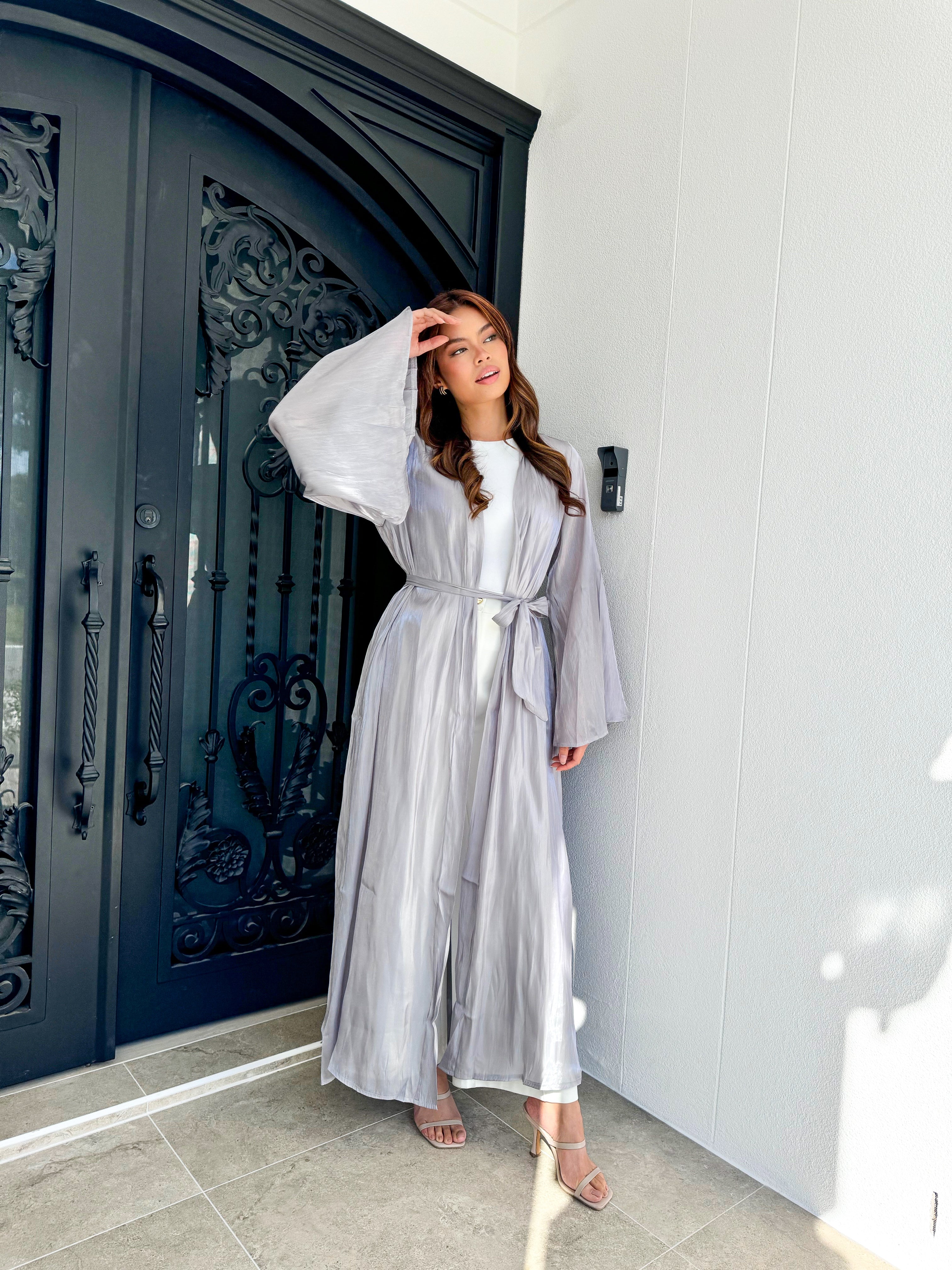 Miorah Abaya Cape