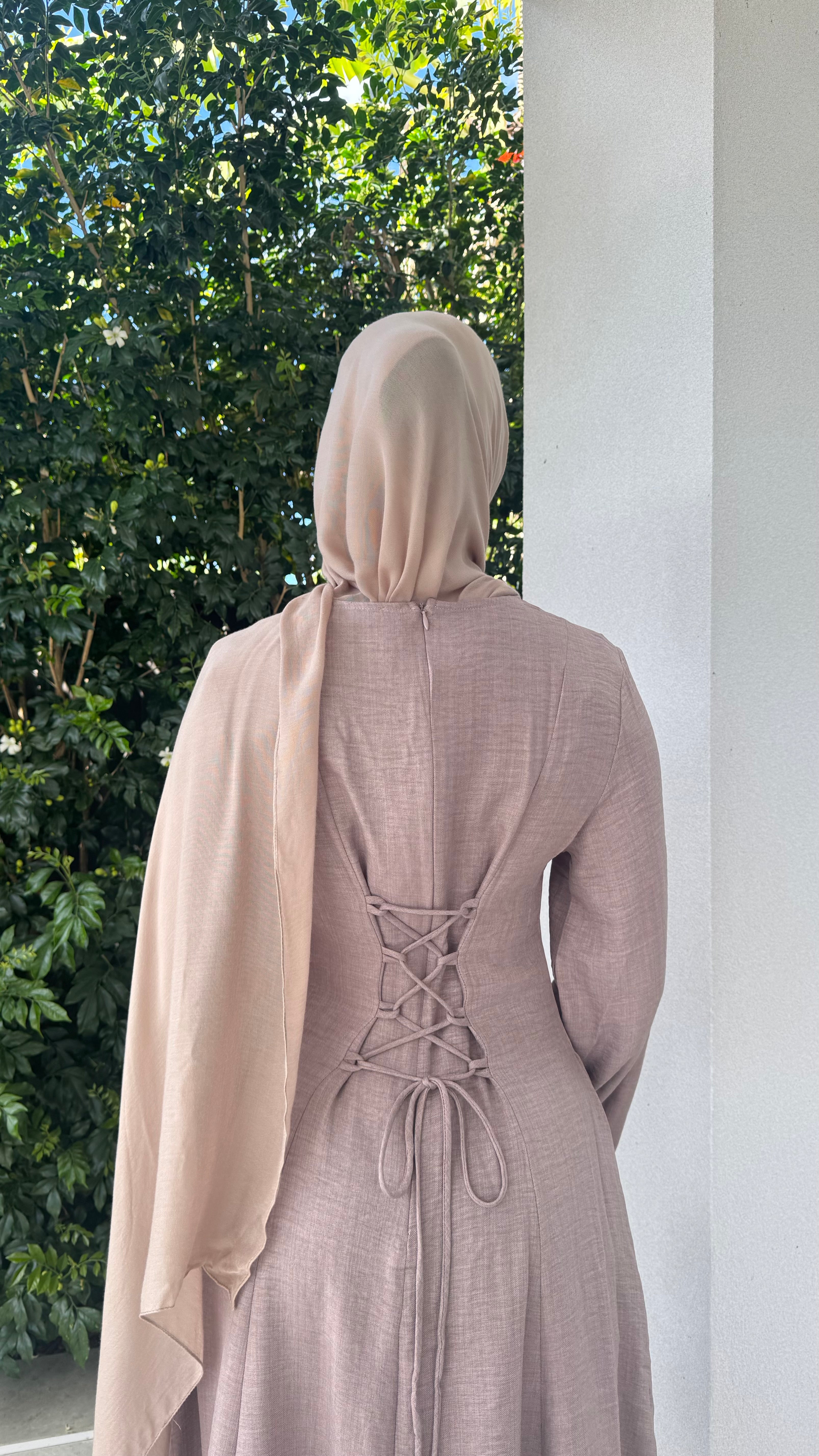 Sara Flow Dress