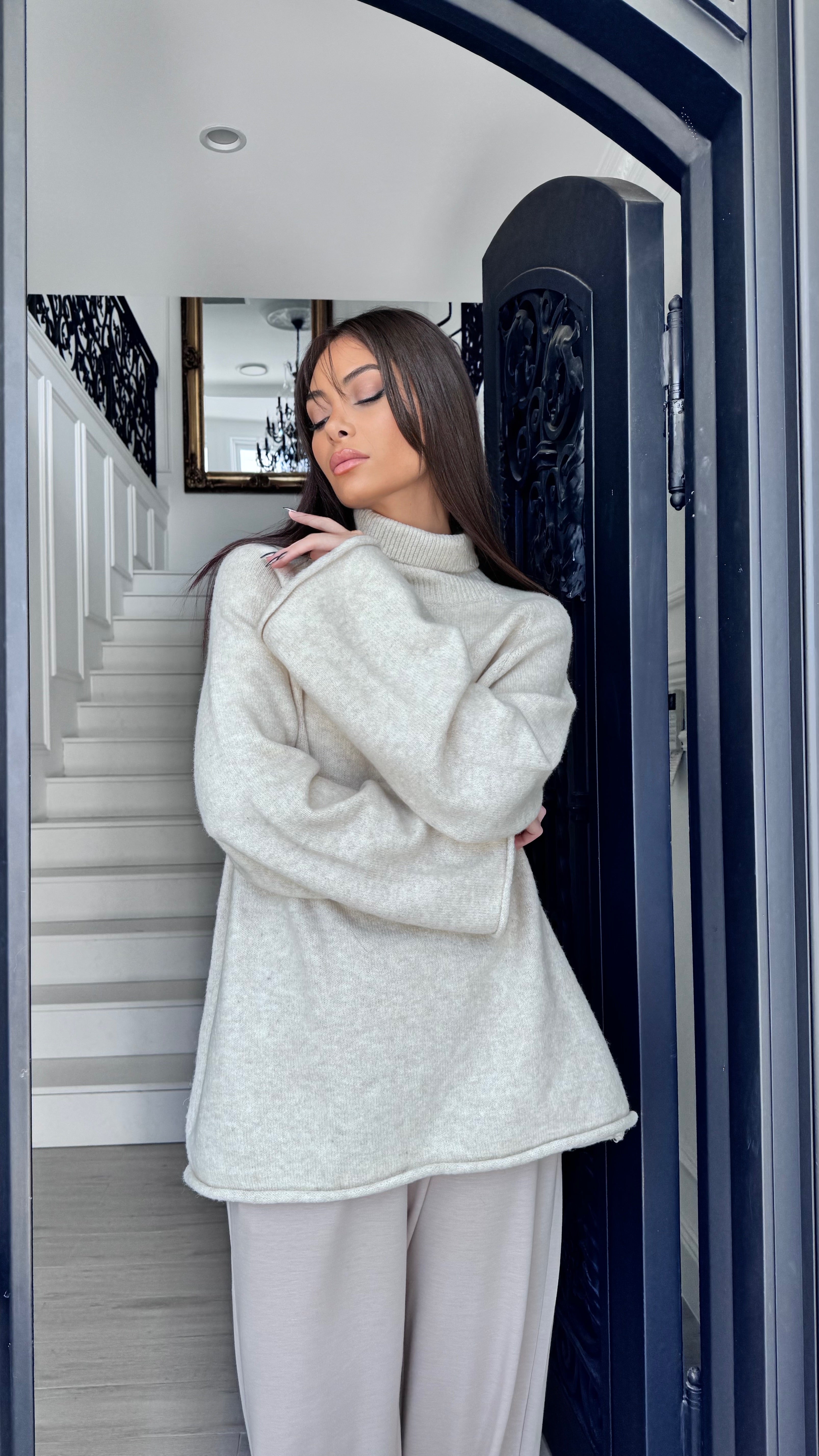Soft Sophia Knit Top for Everyday Wear | Urban Culture