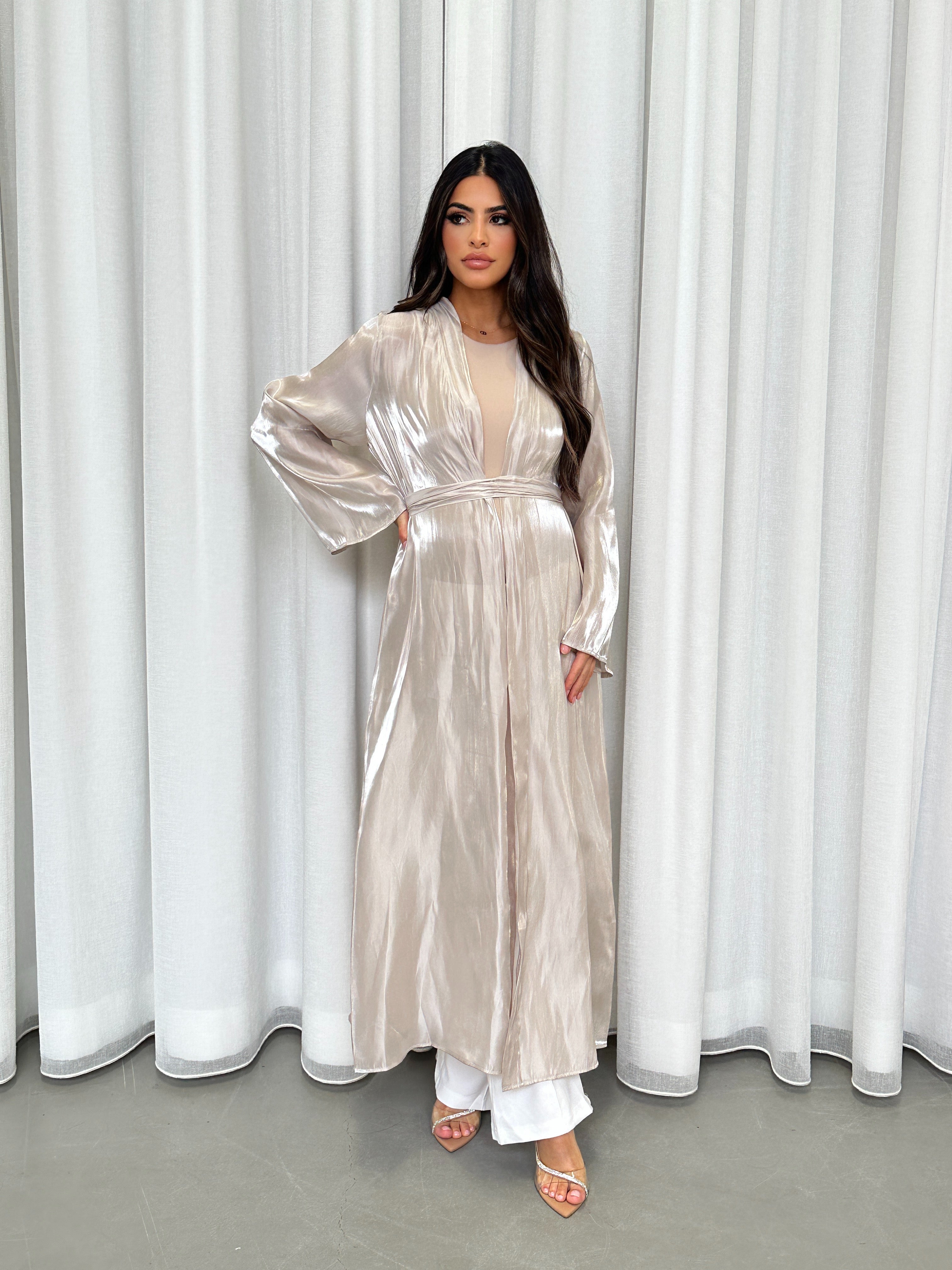 Miorah Abaya Cape